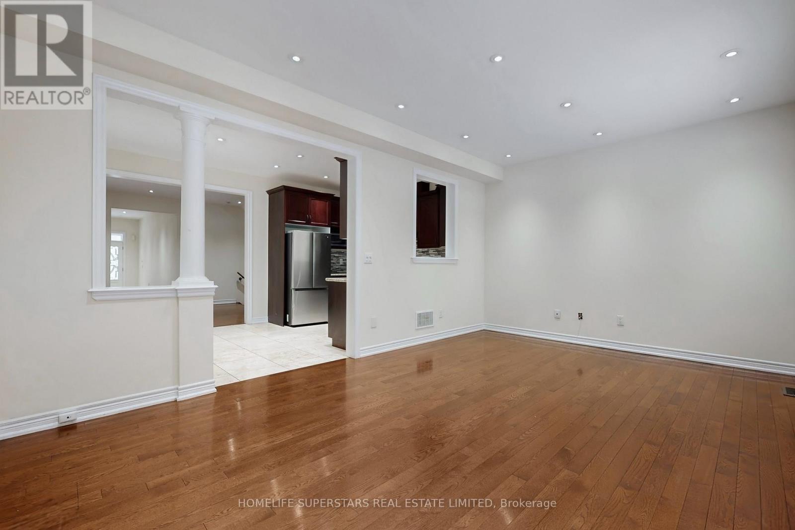 60 Ebury Drive, Brampton (Credit Valley), Ontario  L6X 5M7 - Photo 12 - W12790486