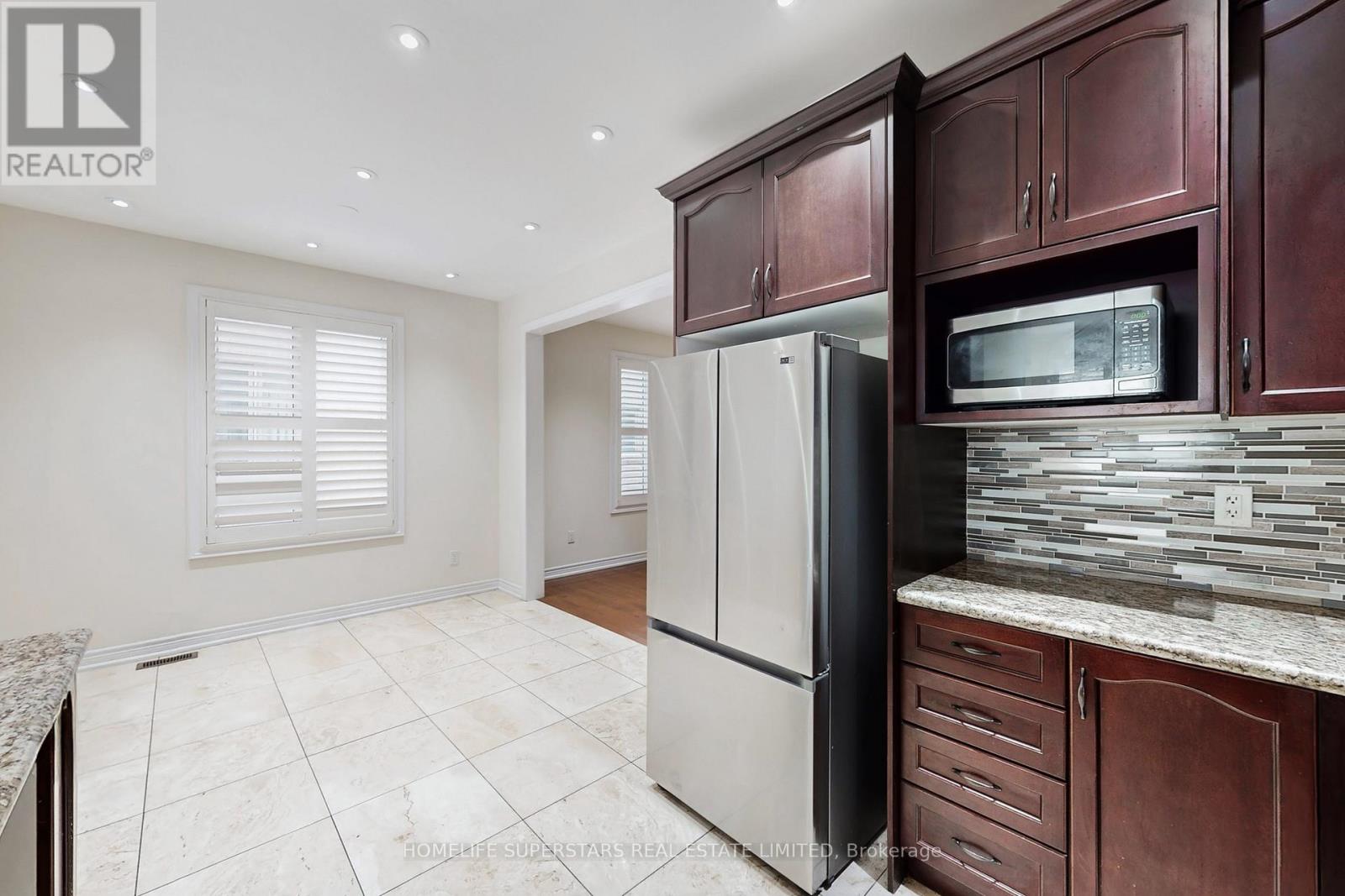 60 Ebury Drive, Brampton (Credit Valley), Ontario  L6X 5M7 - Photo 16 - W12790486