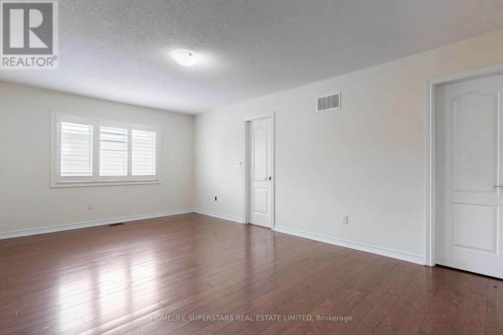 60 Ebury Drive, Brampton (Credit Valley), Ontario  L6X 5M7 - Photo 24 - W12790486