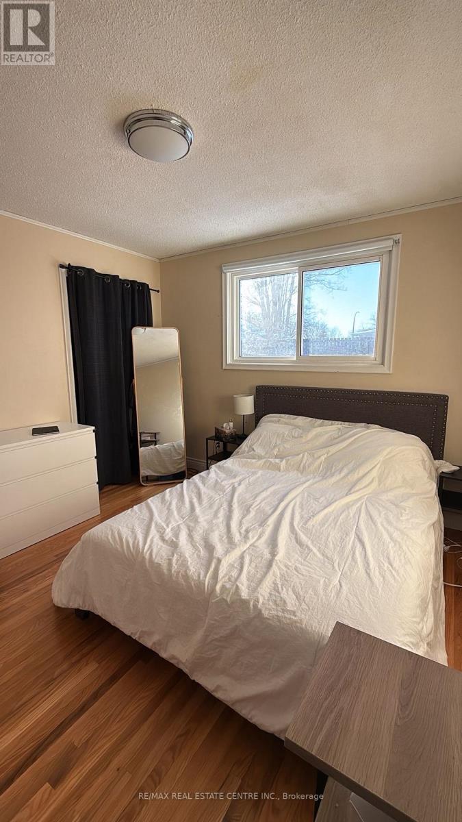 55 Yorkdale Crescent, Hamilton, Ontario  L8J 1E4 - Photo 11 - X12790466