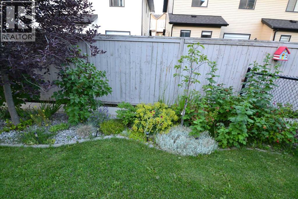 613 Hillcrest Road Sw, Airdrie, Alberta  T4B 4C8 - Photo 13 - A2284382