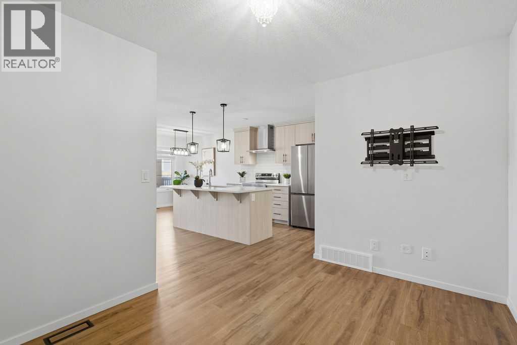 67 Carringwood Manor Nw, Calgary, Alberta  T3P 2A7 - Photo 14 - A2285213