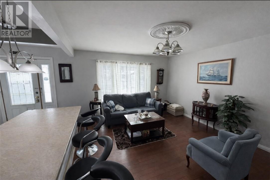 58 Washington Crescent, Elliot Lake, Ontario  P3E 6J5 - Photo 7 - 2126343