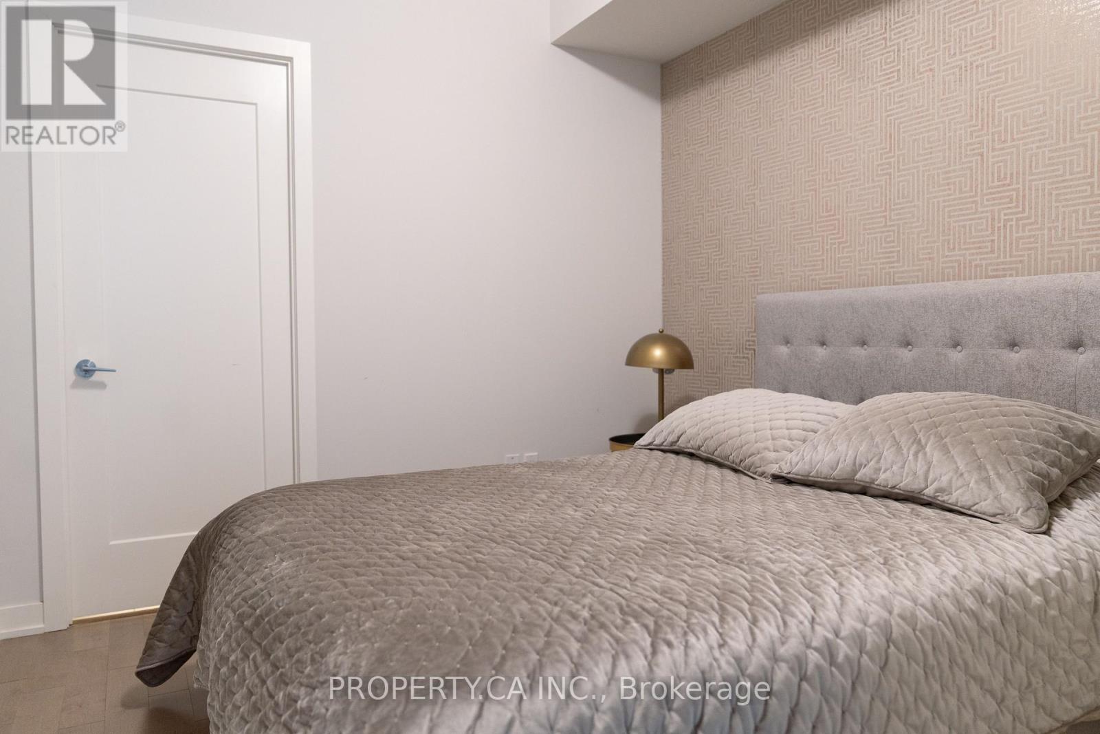 618 - 330 Richmond Street W, Toronto, Ontario  M5V 0M4 - Photo 9 - C12790494