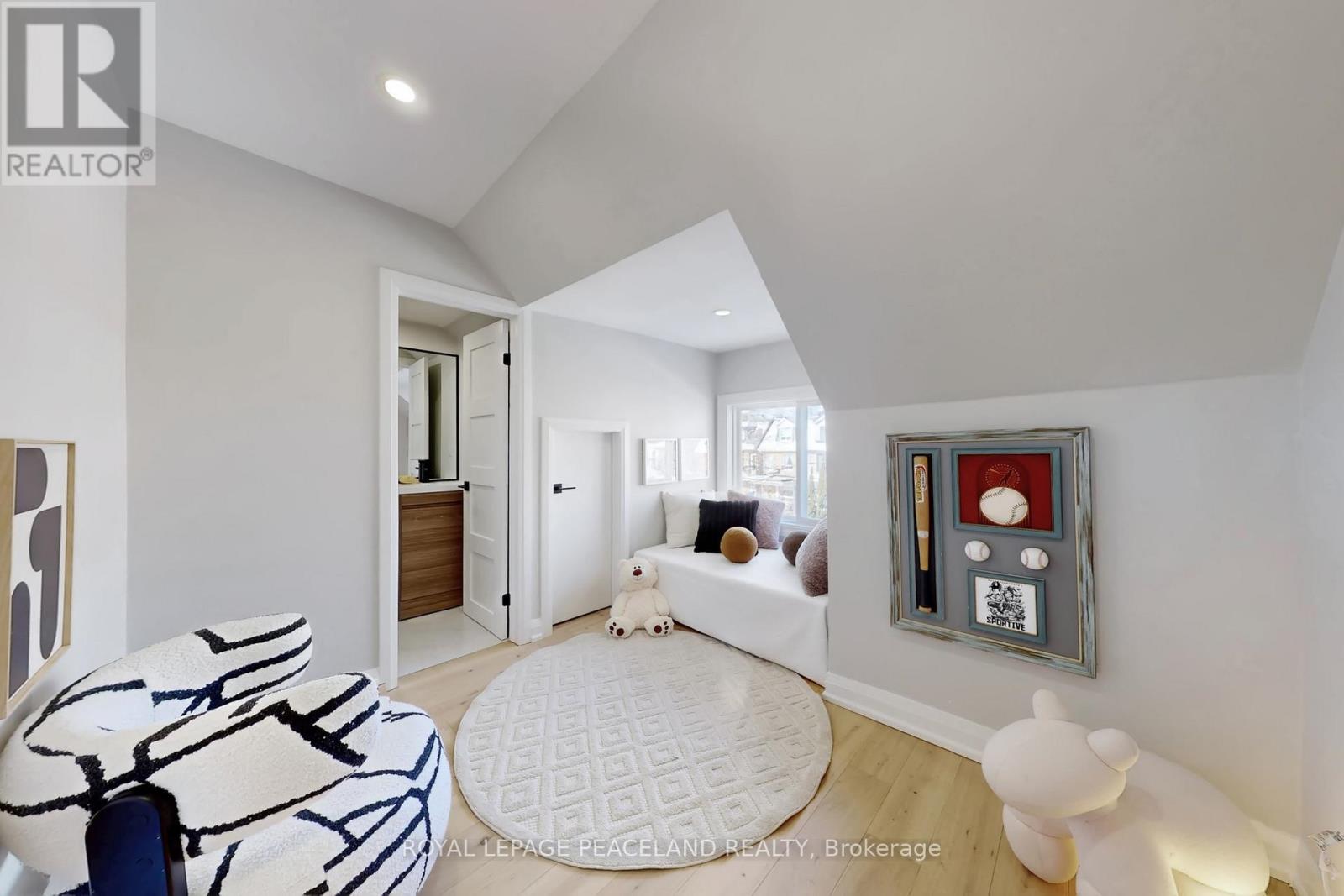 101 Marchmount Road, Toronto, Ontario  M6G 2B2 - Photo 26 - C12790504