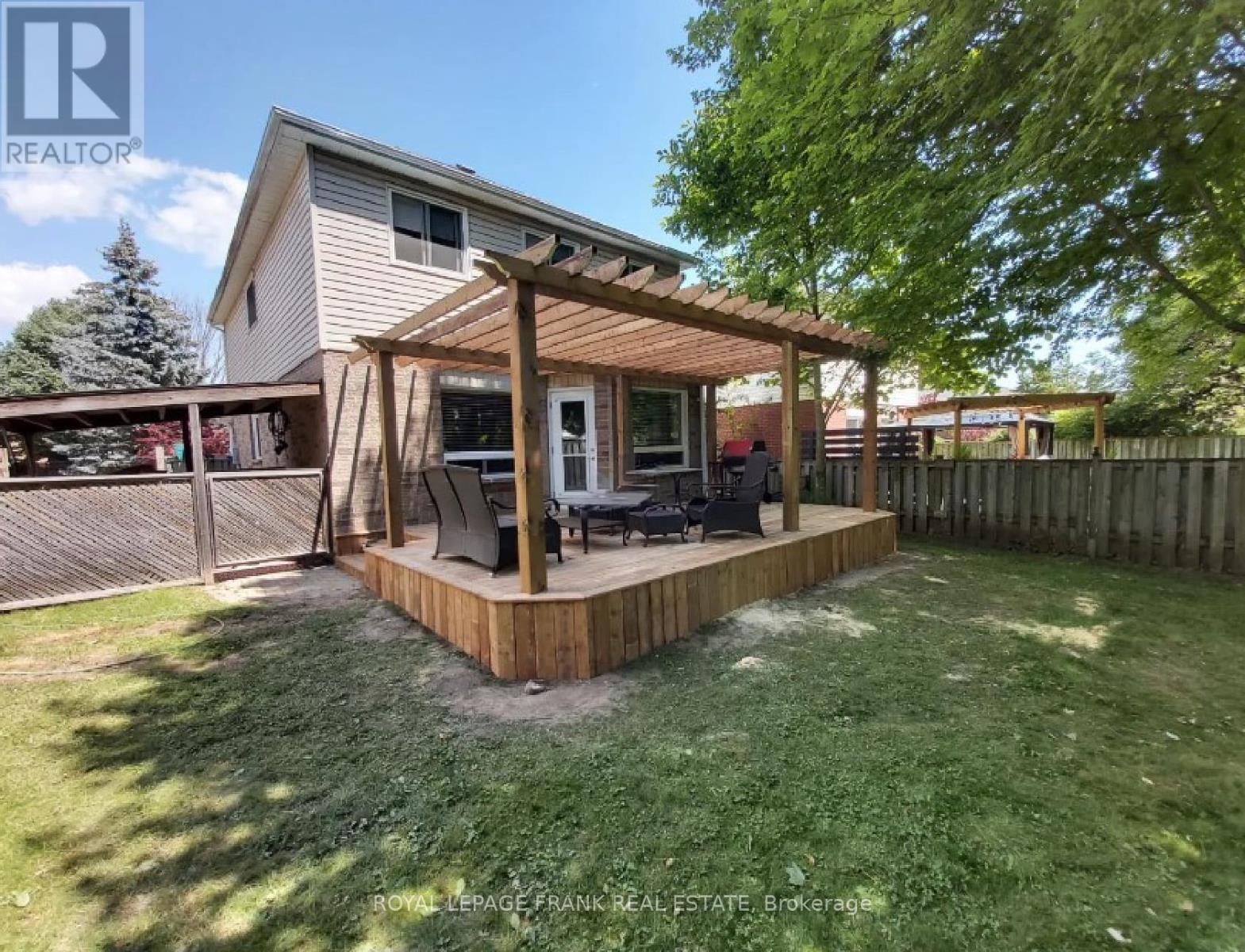 63 Farncomb Crescent, Clarington, Ontario  L1C 4L8 - Photo 31 - E12700392