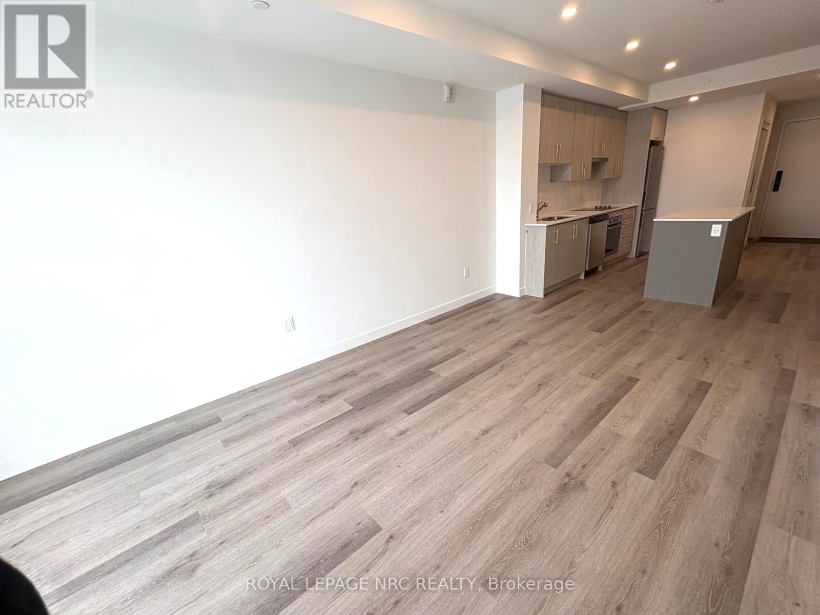 227 - 461 Green Road, Hamilton, Ontario L8E 5B4 - Photo 4 - X12786244