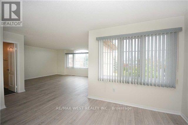 5758 Greensboro Drive, Mississauga, Ontario  L5M 5T8 - Photo 13 - W12790490