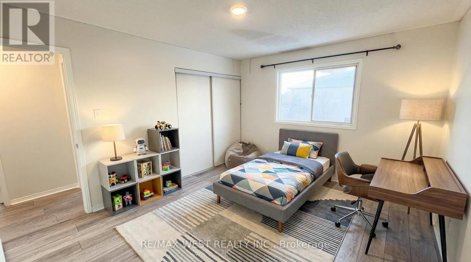 5758 Greensboro Drive, Mississauga, Ontario  L5M 5T8 - Photo 31 - W12790490