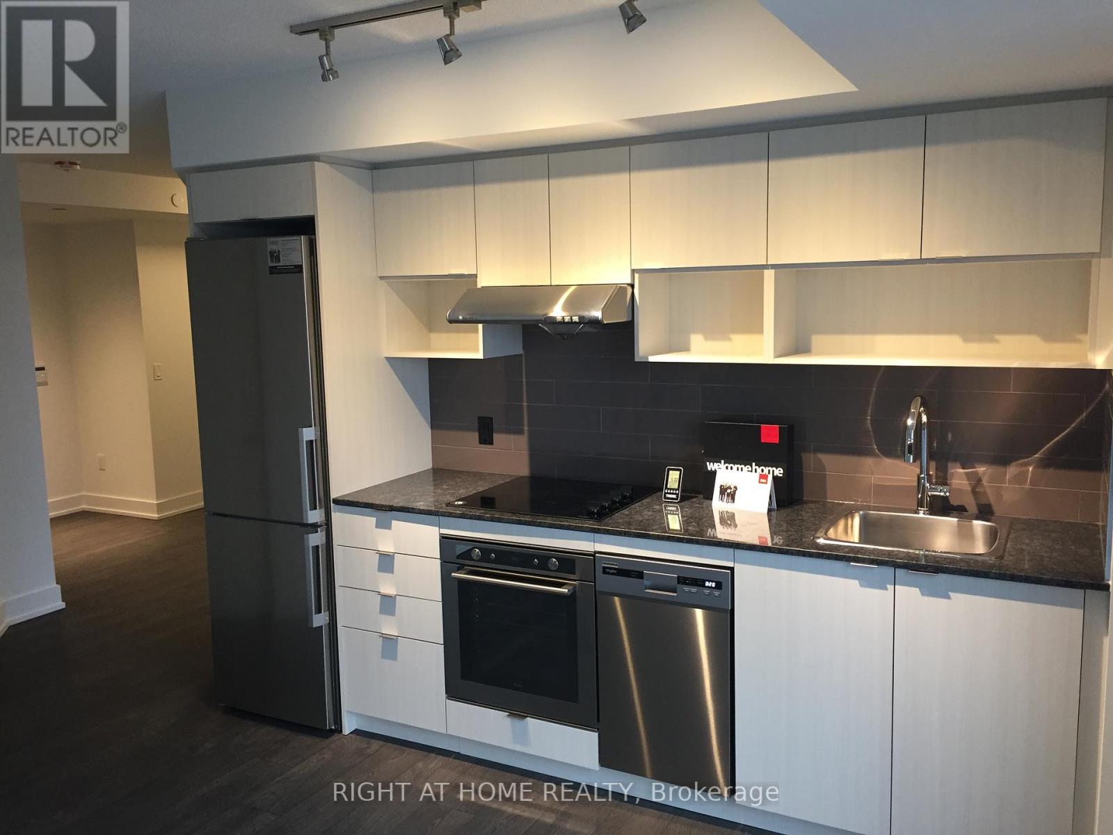 2003 - 7 Mabelle Avenue, Toronto, Ontario  M9A 0C9 - Photo 7 - W12790502