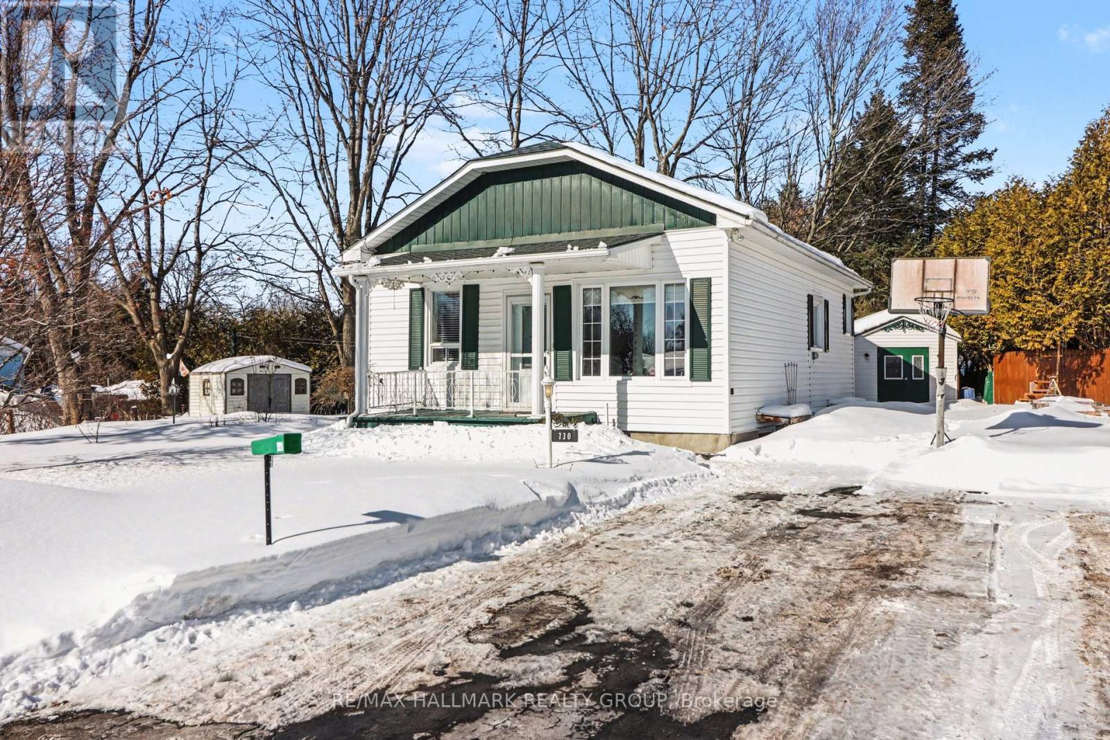 730 Gerard Street, Alfred And Plantagenet, Ontario  K0B 1L0 - Photo 3 - X12790548