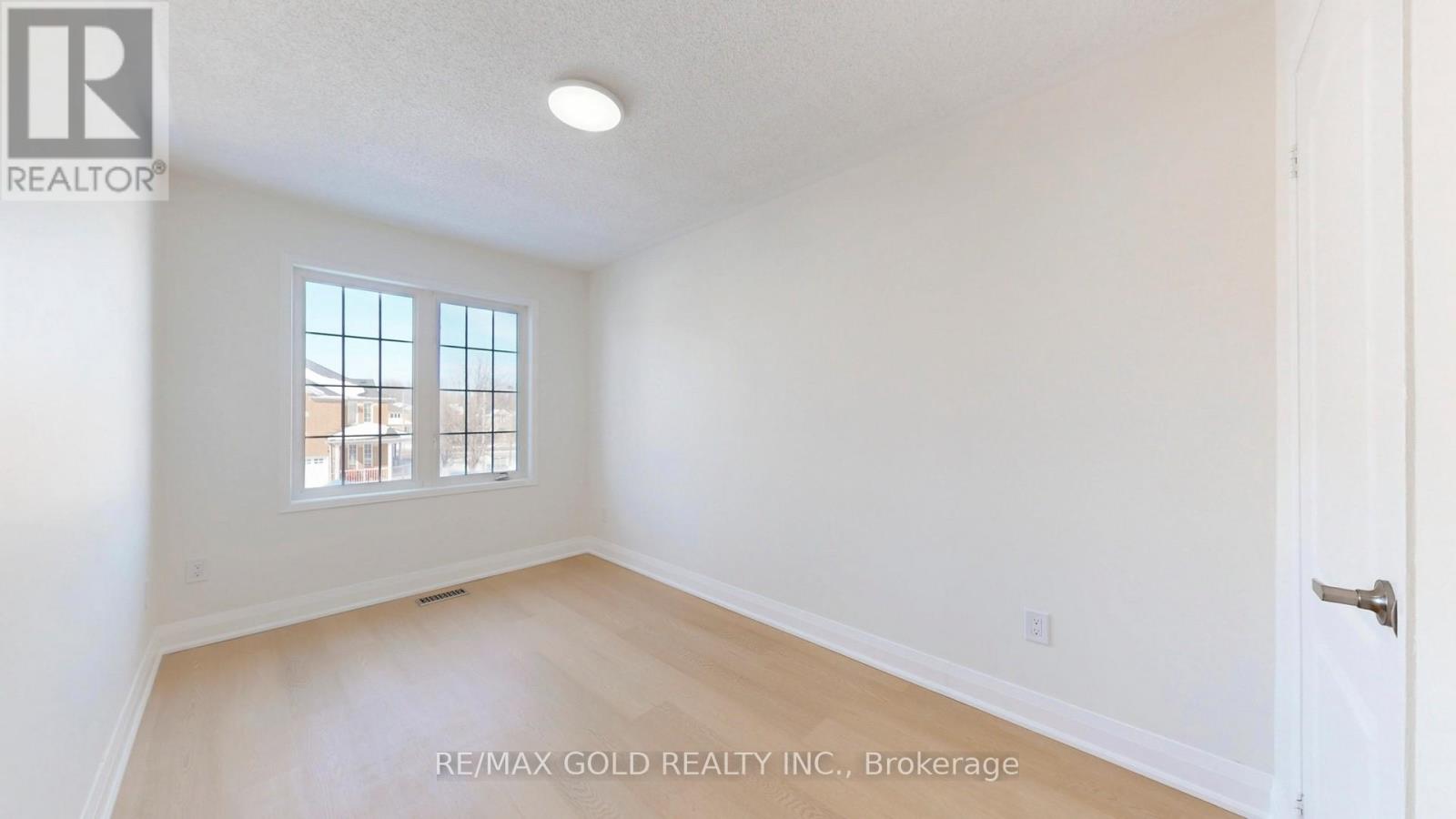 26 Applegrove Court, Brampton, Ontario  L6R 2Y8 - Photo 25 - W12714312