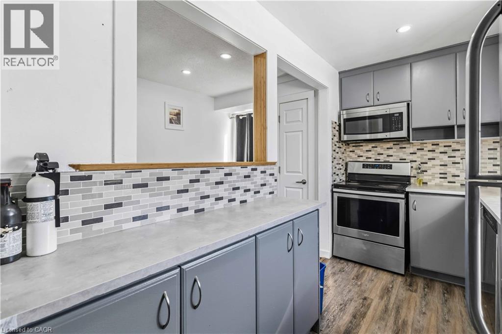 9 Horatio Court, Brampton, Ontario  L6X 4X9 - Photo 5 - 40805376