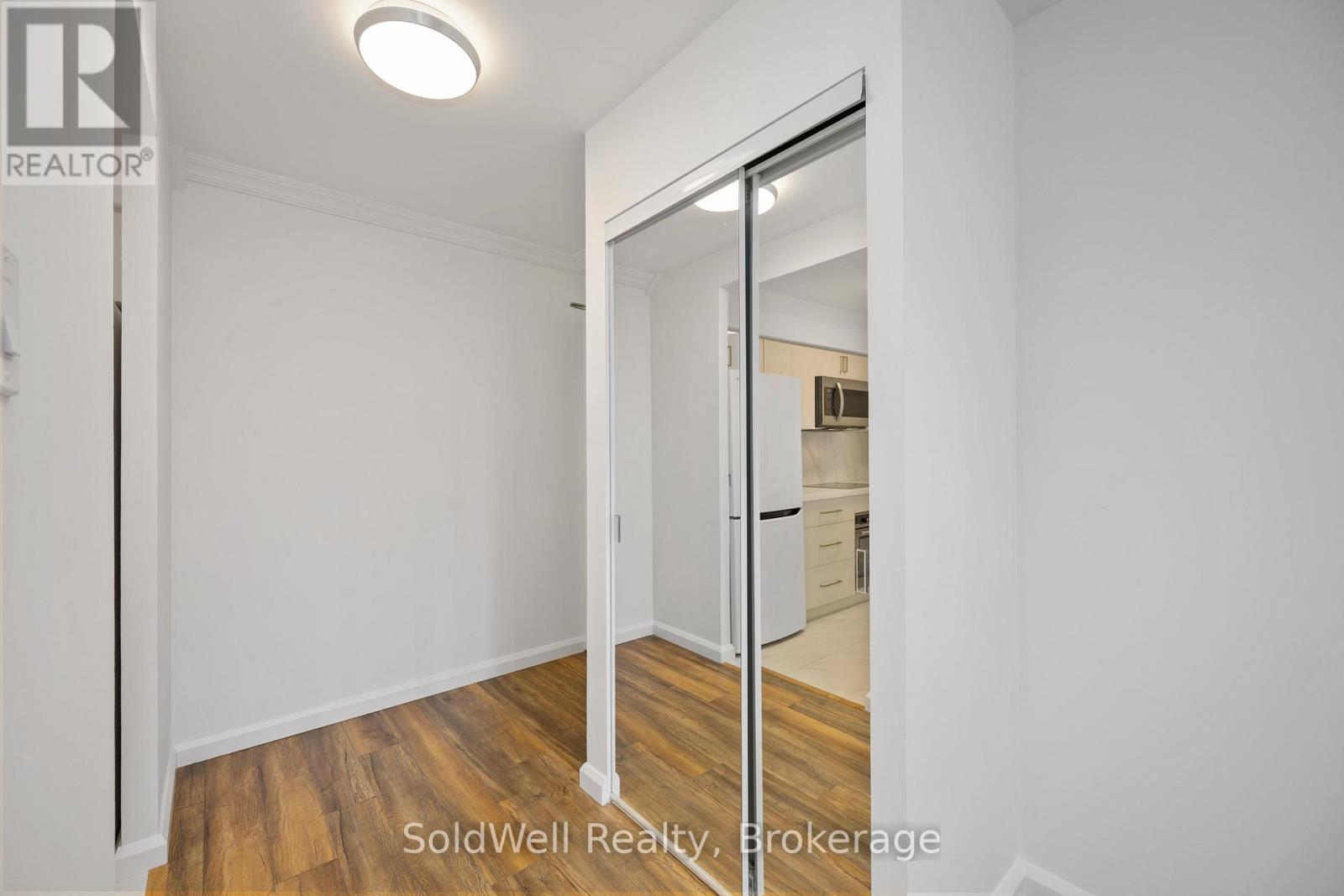 712 - 1055 BAY STREET, Toronto, Ontario