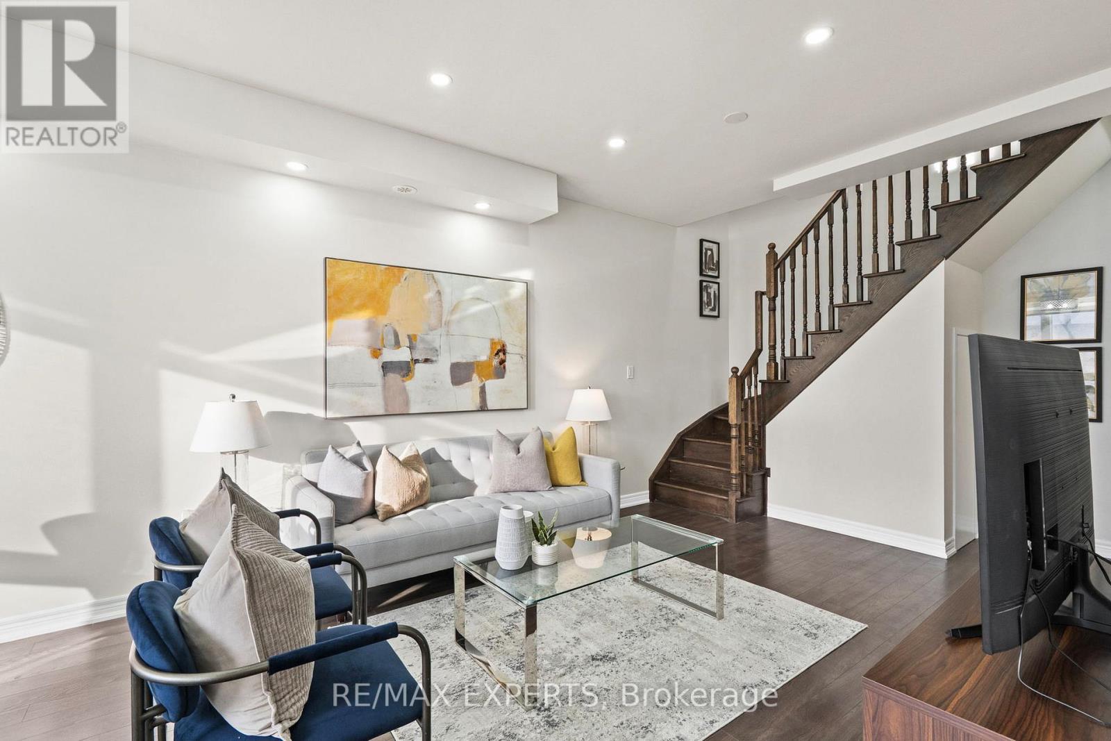 16 - 125 Kayla Crescent, Vaughan, Ontario  L6A 4G5 - Photo 11 - N12790538