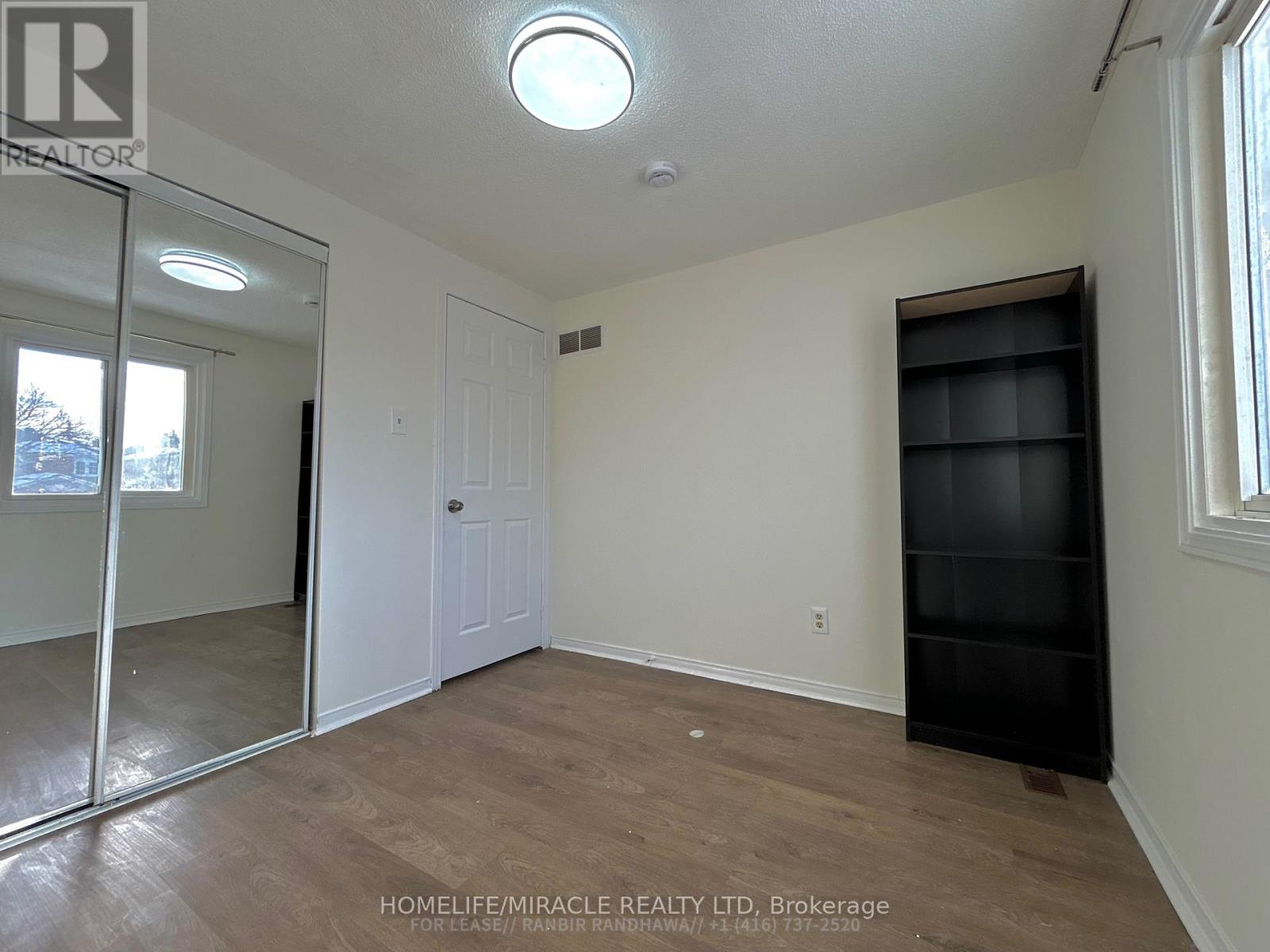 129 Irenemount Crescent, Markham, Ontario  L3S 3C2 - Photo 18 - N12790572