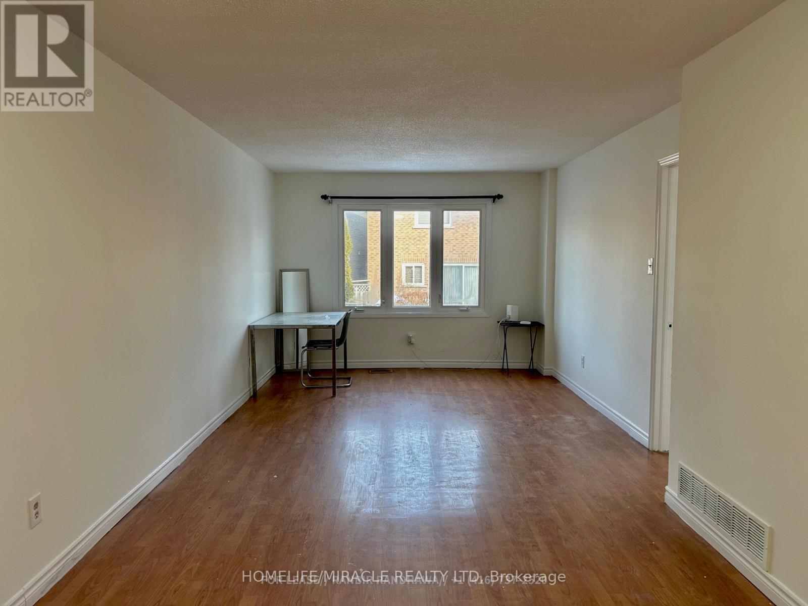 129 Irenemount Crescent, Markham, Ontario  L3S 3C2 - Photo 4 - N12790572