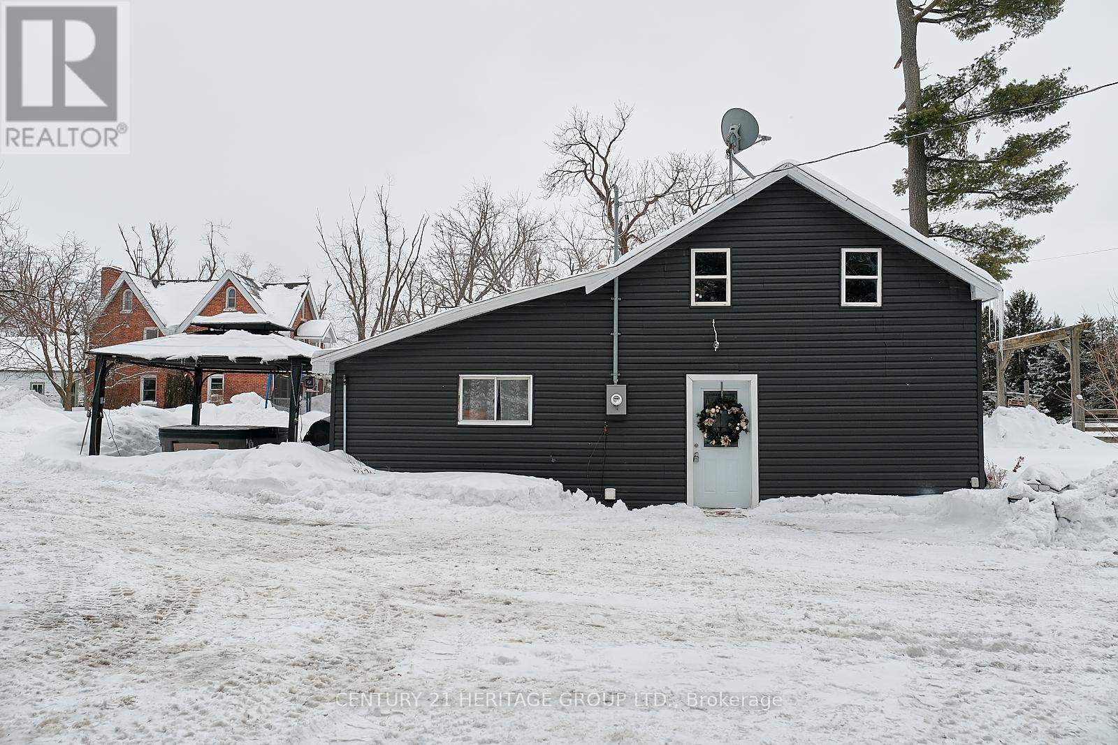 1945 PENETANGUISHENE ROAD, Oro-Medonte, Ontario