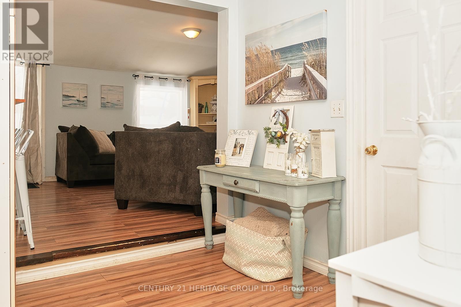 1945 Penetanguishene Road, Oro-Medonte, Ontario  L4M 4Y8 - Photo 12 - S12790518