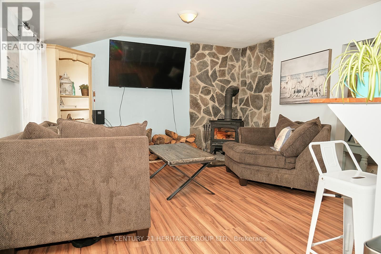 1945 Penetanguishene Road, Oro-Medonte, Ontario  L4M 4Y8 - Photo 22 - S12790518