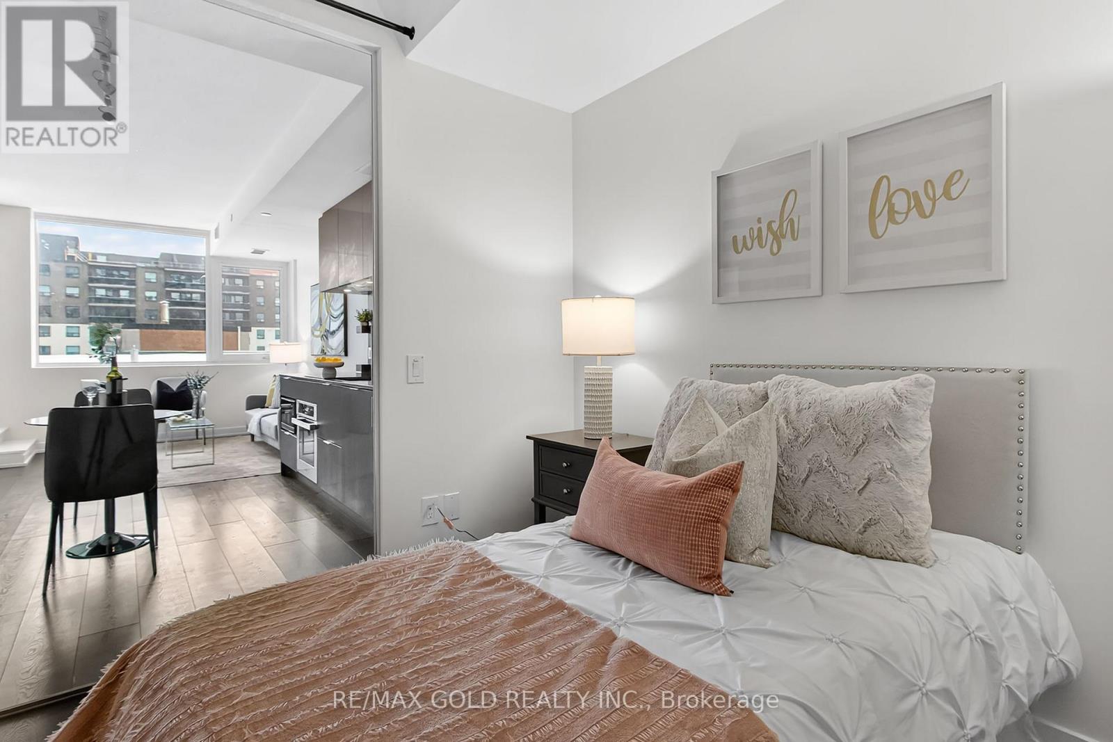 216 - 28 Ann Street, Mississauga, Ontario  L5G 0E1 - Photo 14 - W12790526