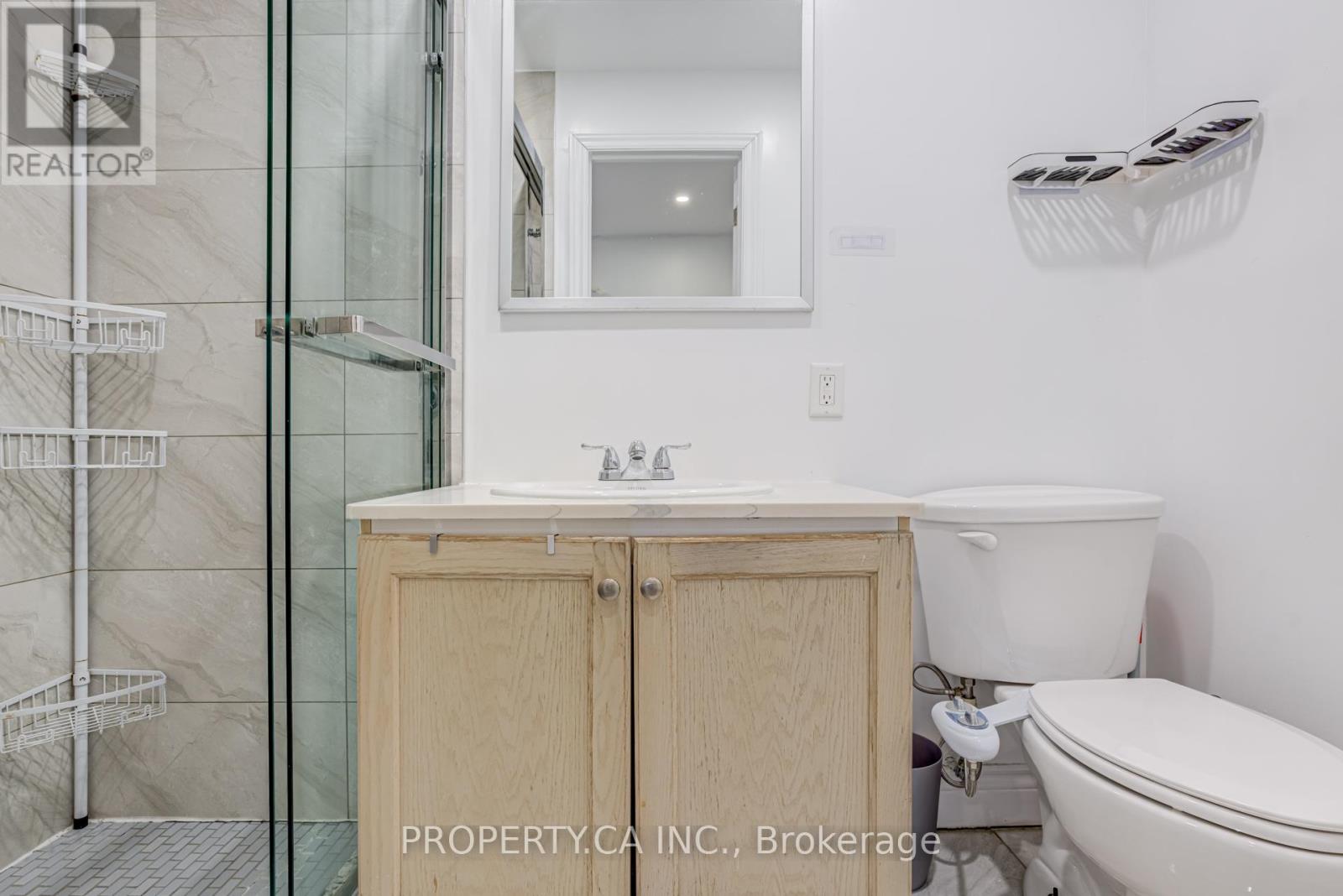 287 St John's Road, Toronto, Ontario  M6P 1V3 - Photo 17 - W12790530