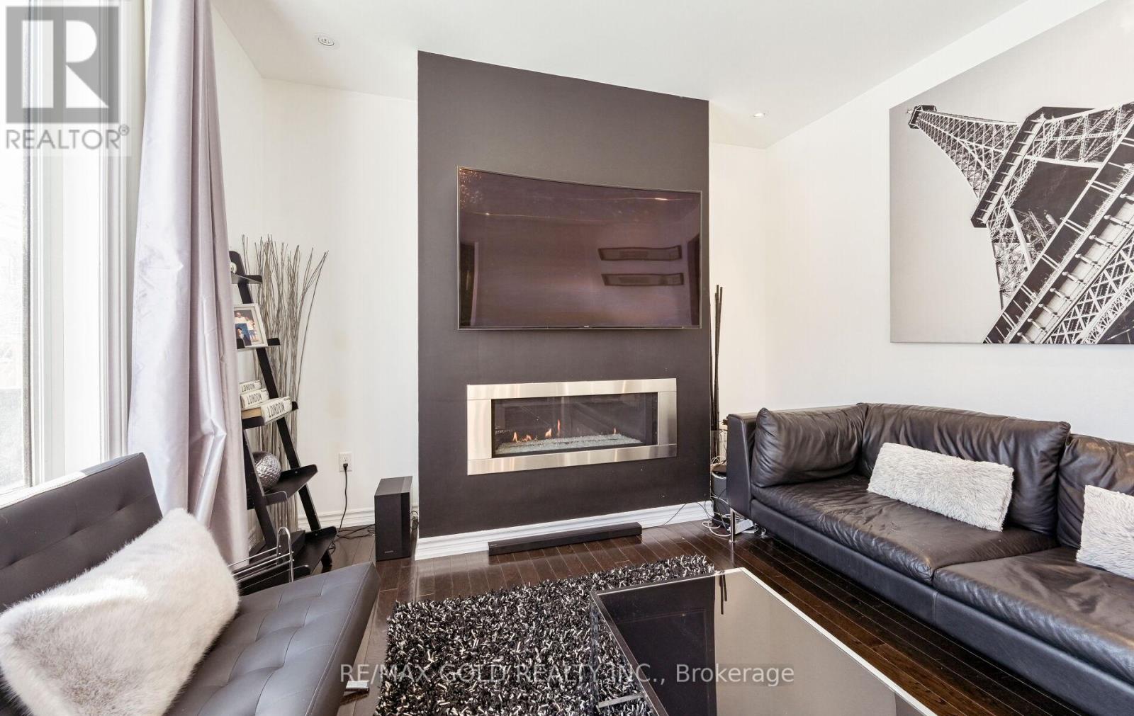 59 Kalmia Road, Brampton, Ontario  L6X 3B3 - Photo 11 - W12790540