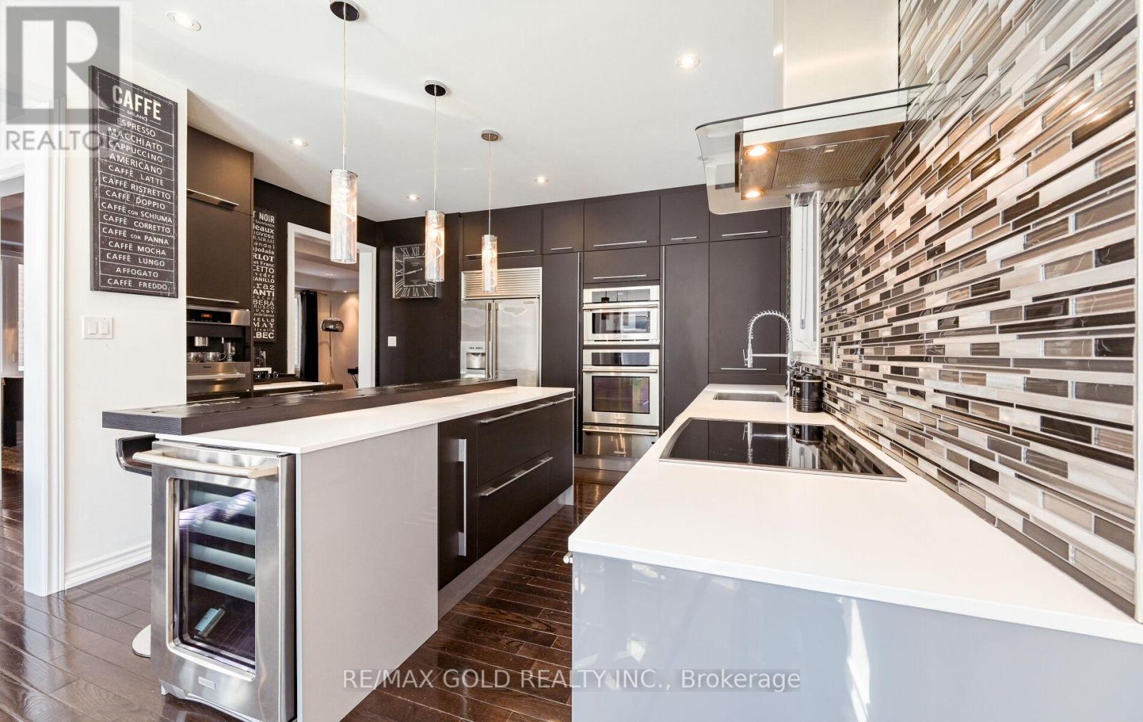 59 Kalmia Road, Brampton, Ontario  L6X 3B3 - Photo 13 - W12790540