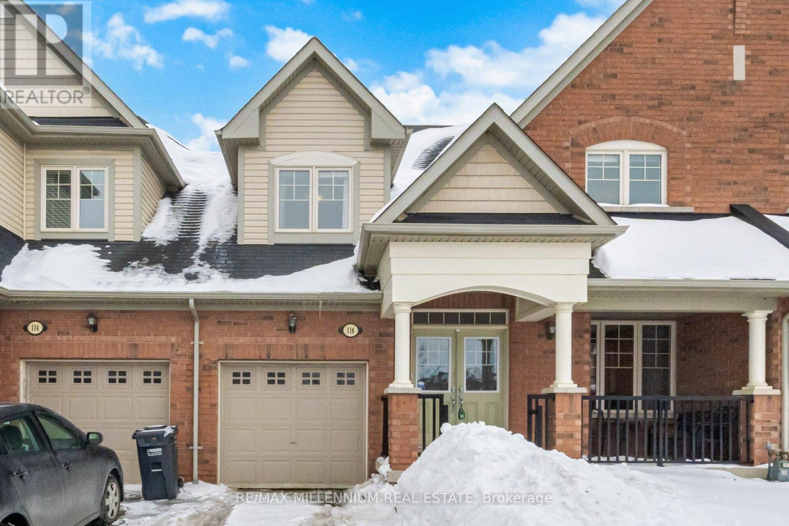 116 NAPERTON DRIVE, Brampton, Ontario