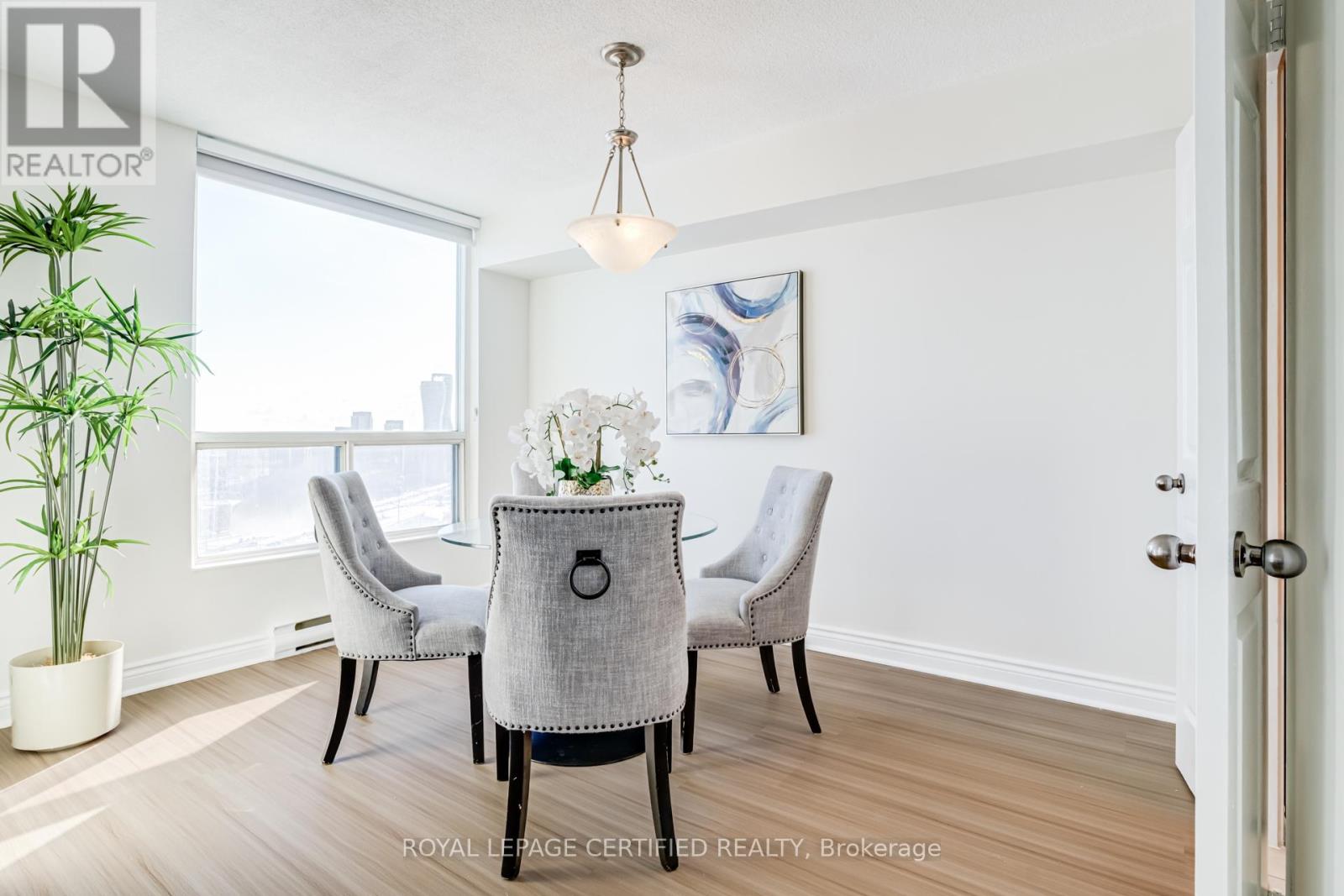 2203 - 4460 Tucana Court, Mississauga, Ontario  L5R 3K9 - Photo 10 - W12790558