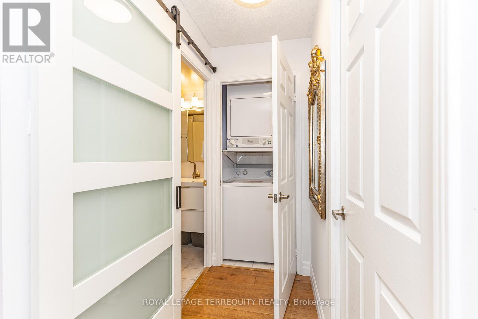 1005 - 15 Michael Power Place, Toronto, Ontario  M9A 5G4 - Photo 22 - W12790564