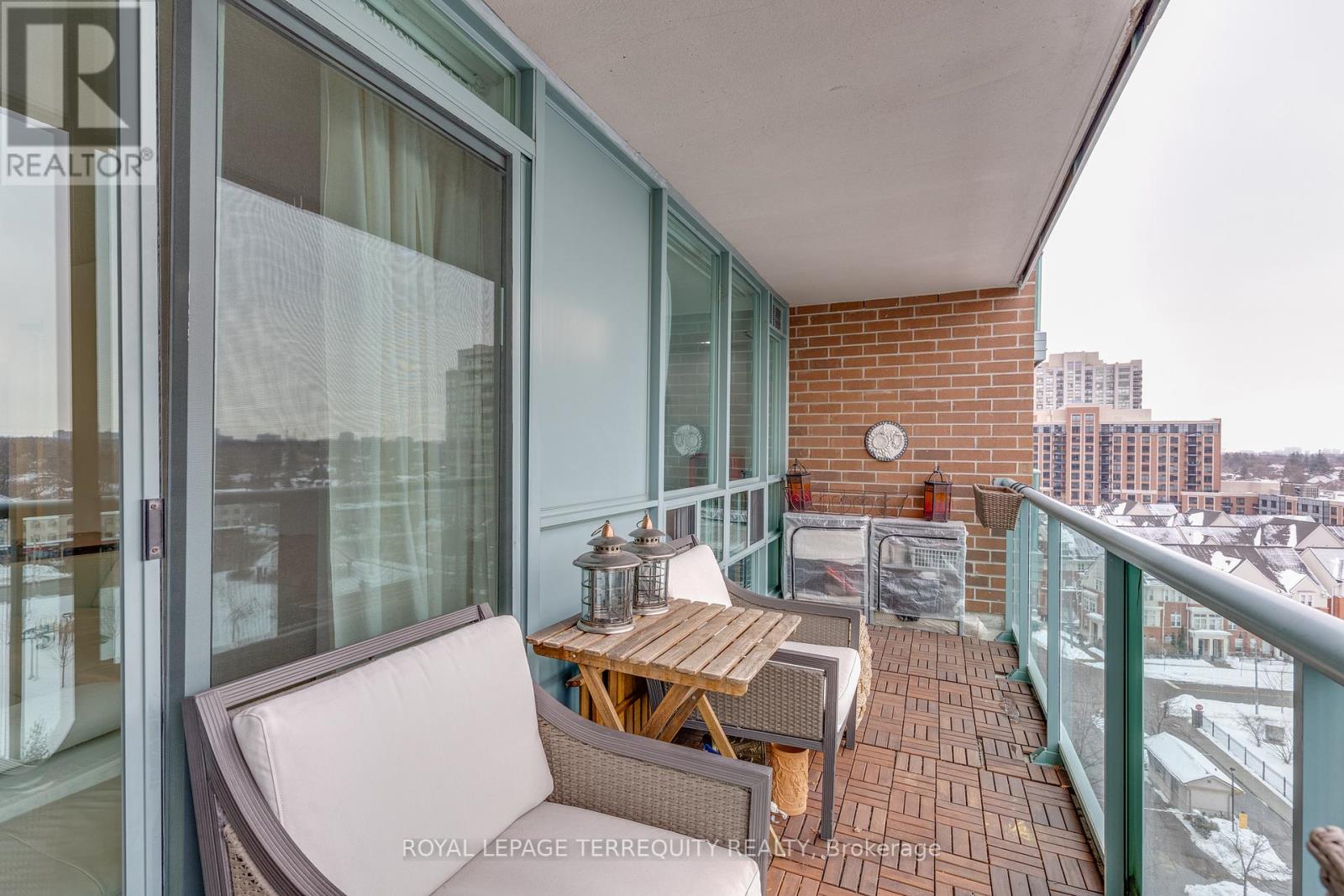 1005 - 15 Michael Power Place, Toronto, Ontario  M9A 5G4 - Photo 27 - W12790564