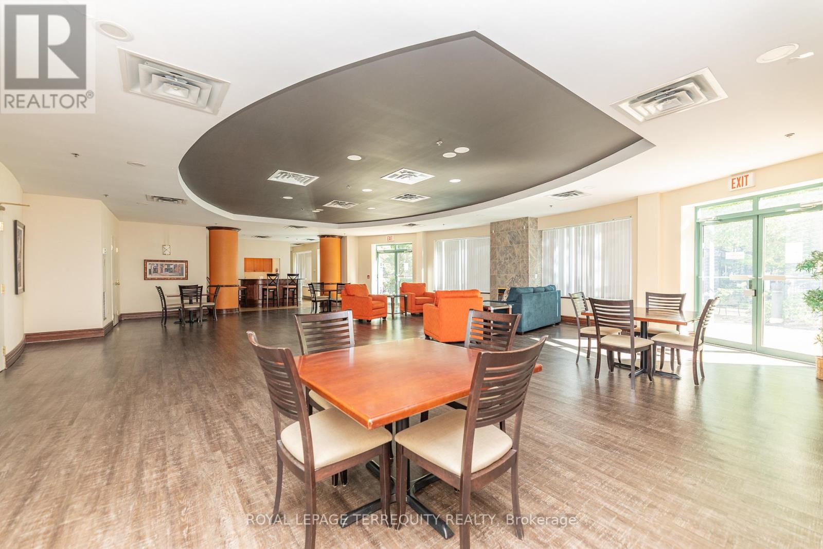 1005 - 15 Michael Power Place, Toronto, Ontario  M9A 5G4 - Photo 34 - W12790564