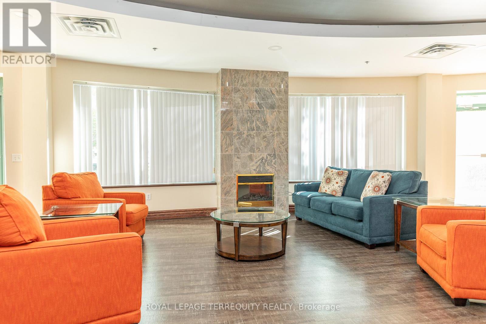 1005 - 15 Michael Power Place, Toronto, Ontario  M9A 5G4 - Photo 35 - W12790564