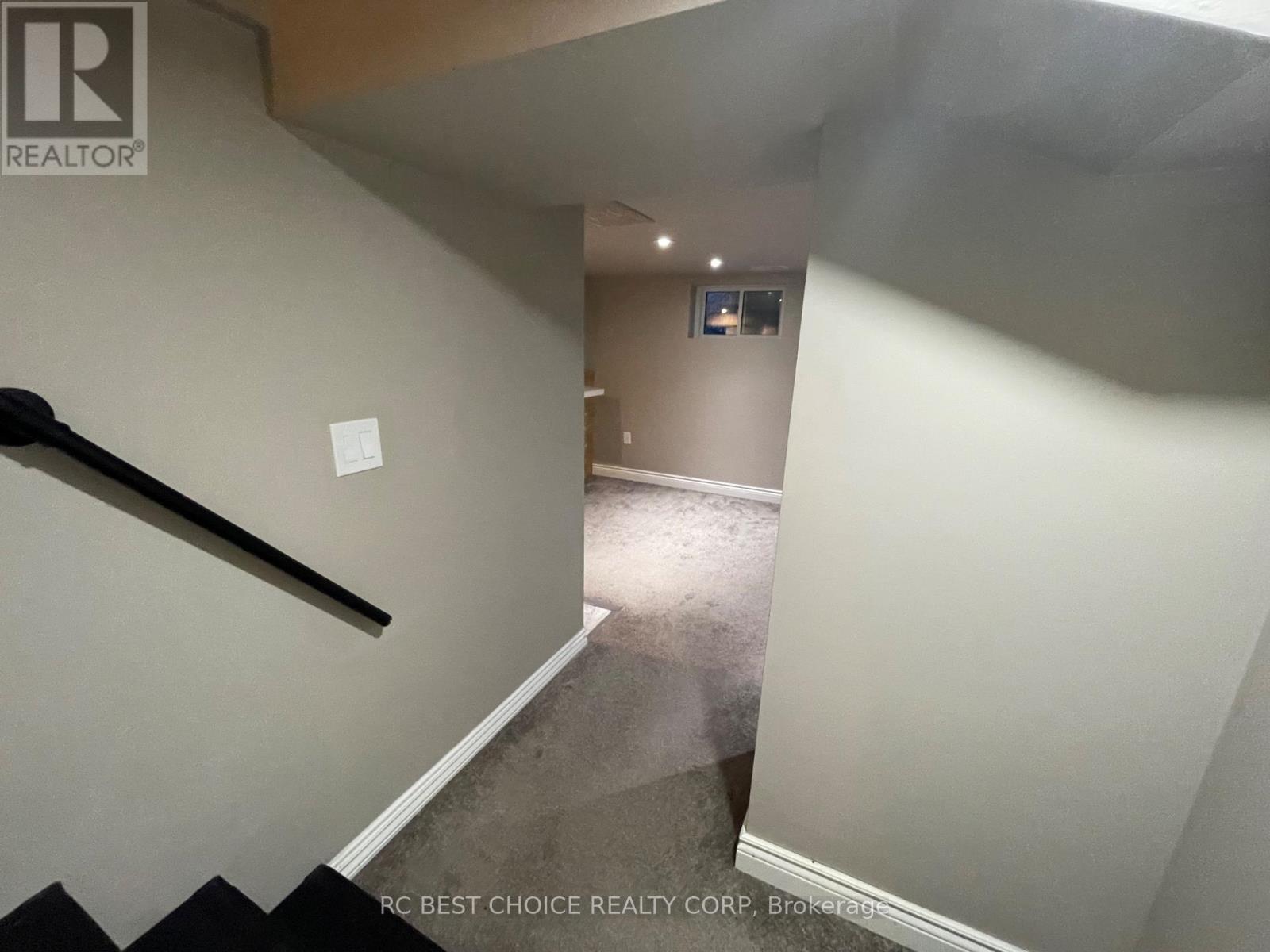 Lower (Basement) - 345 Hawkridge Avenue, Hamilton, Ontario  L9C 3L3 - Photo 10 - X12790522
