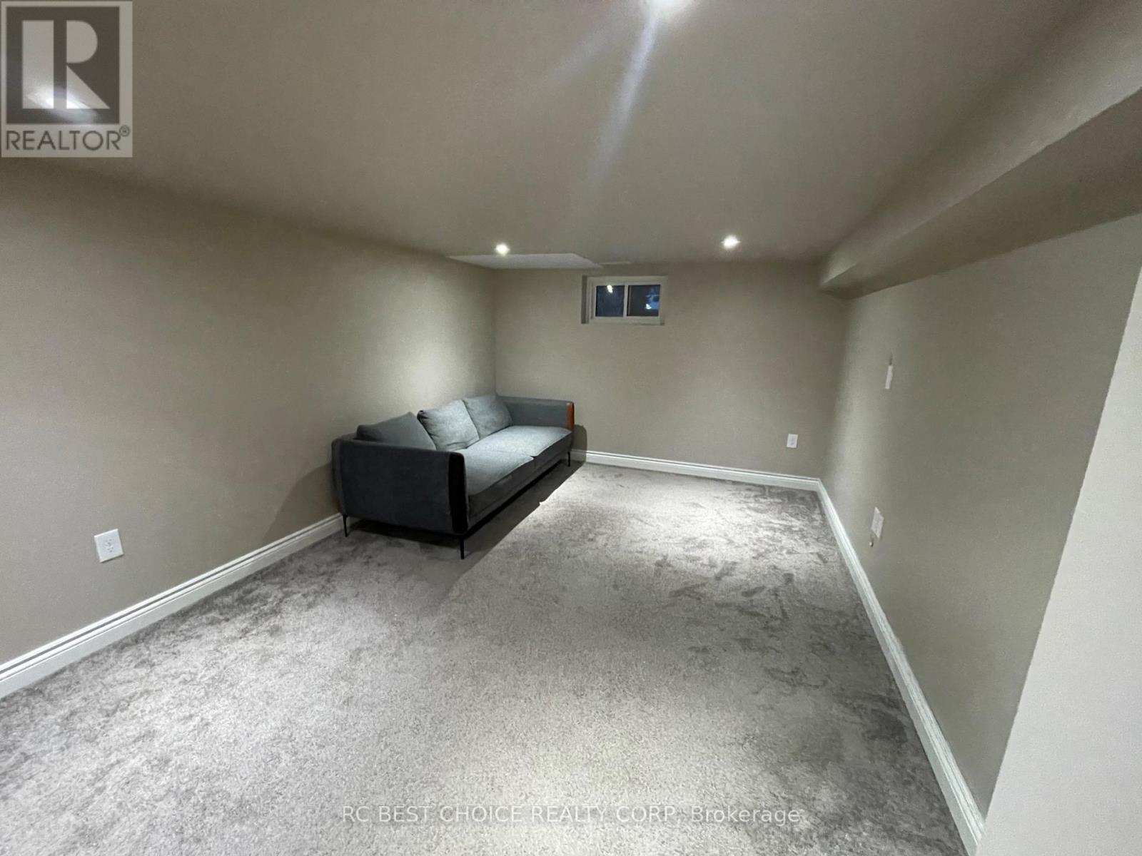 Lower (Basement) - 345 Hawkridge Avenue, Hamilton, Ontario  L9C 3L3 - Photo 12 - X12790522