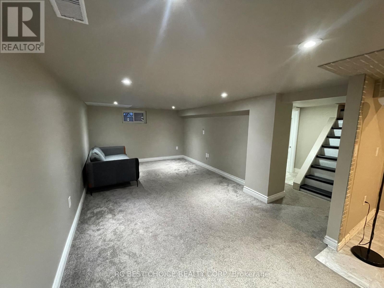 Lower (Basement) - 345 Hawkridge Avenue, Hamilton, Ontario  L9C 3L3 - Photo 13 - X12790522