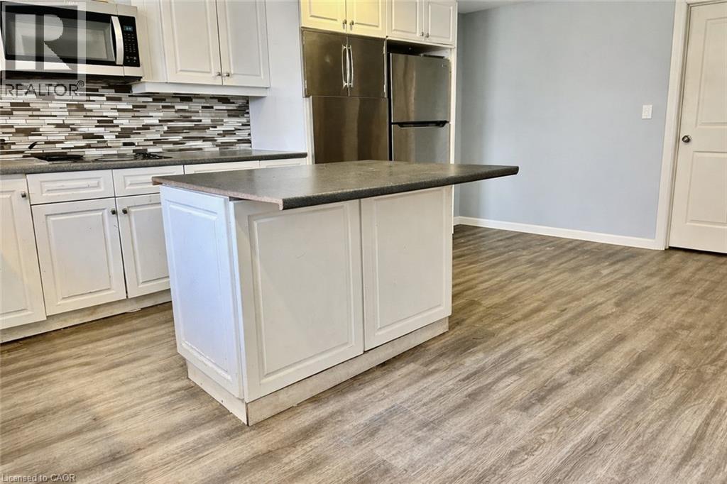 44 Albion Street, Brantford, Ontario  N3T 3M3 - Photo 9 - 40803034