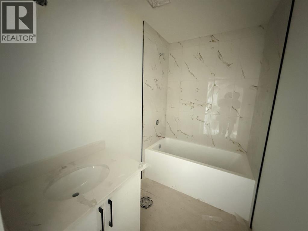 1999 Mccaskill Drive, Crossfield, Alberta  T0M 0C1 - Photo 8 - A2255750