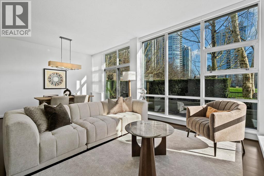 Th105 638 Beach Avenue, Vancouver, British Columbia  V6Z 3H6 - Photo 3 - R3089832