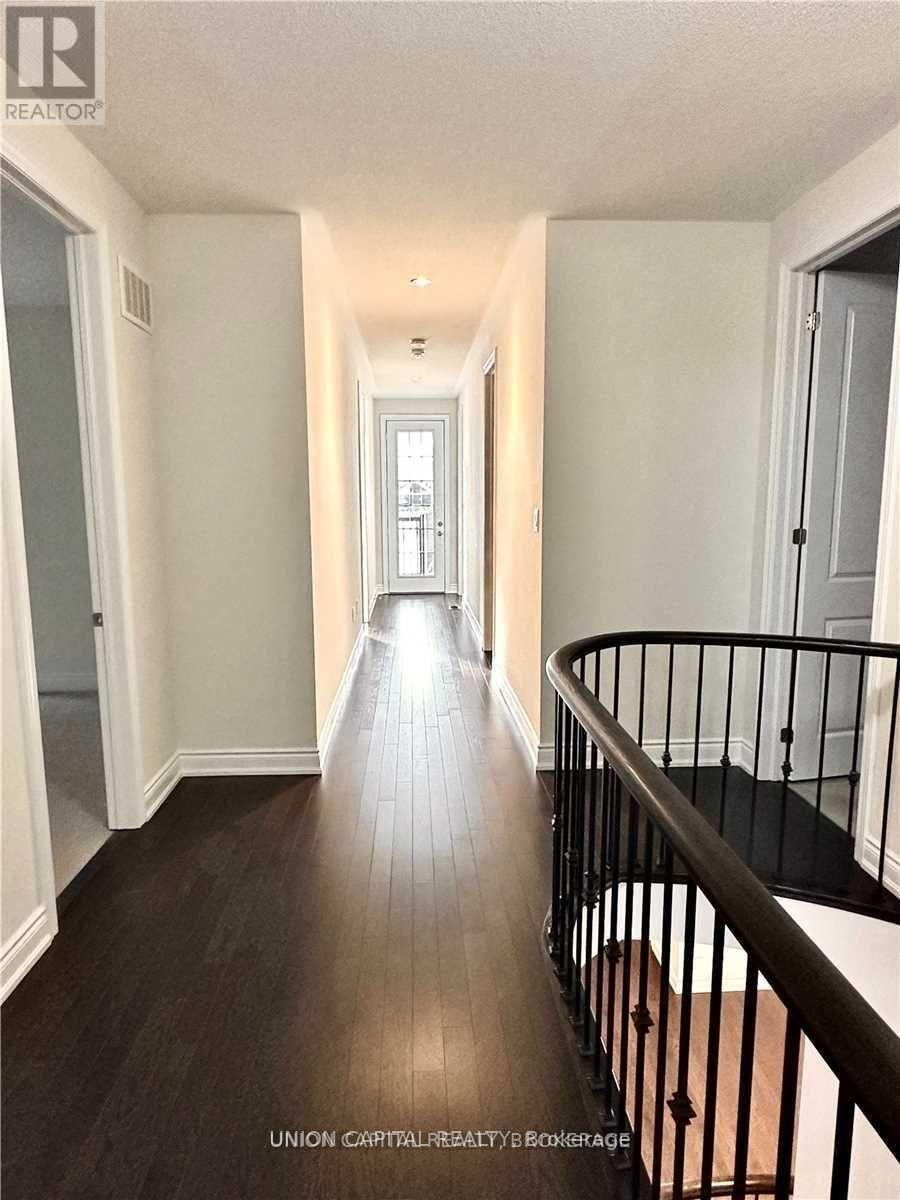 119 Lawford Road, Vaughan, Ontario  L4L 1A6 - Photo 12 - N12790058