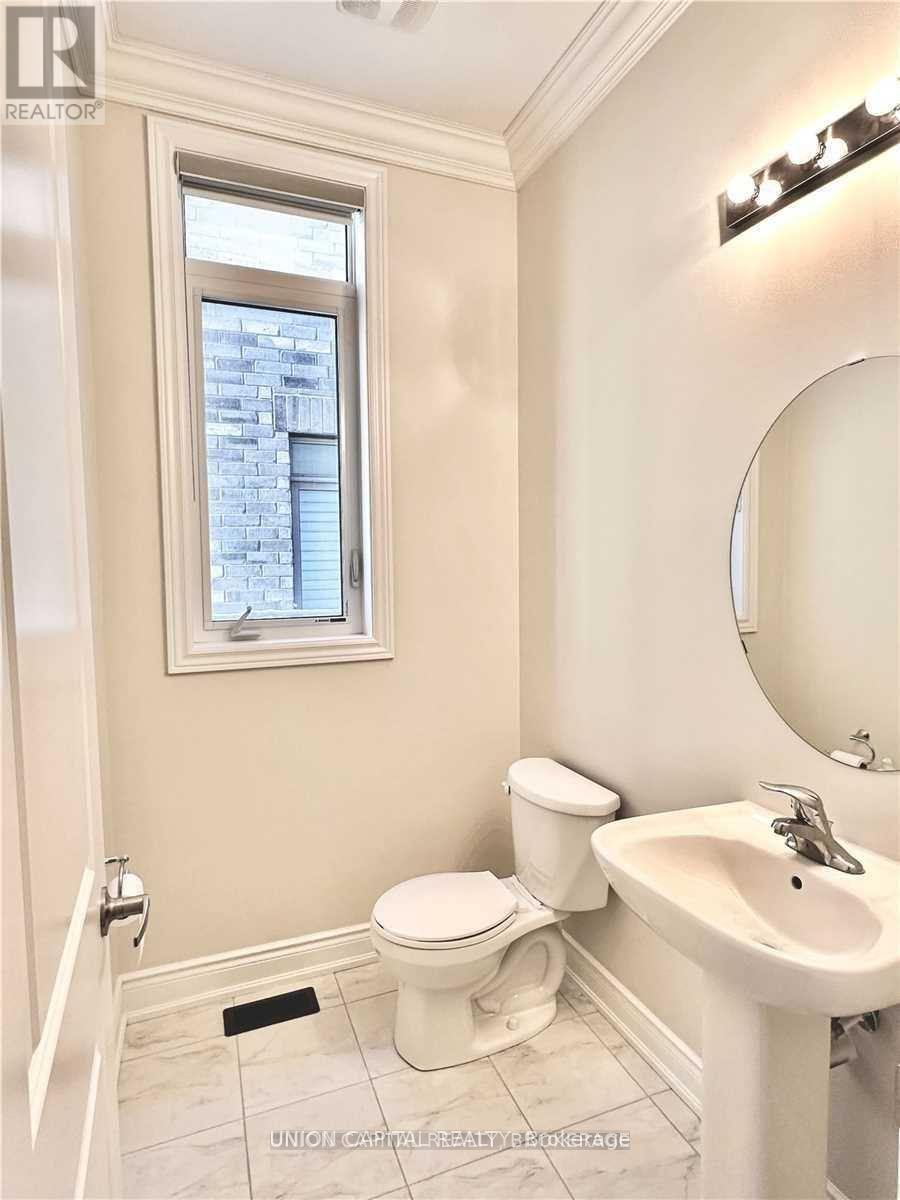 119 Lawford Road, Vaughan, Ontario  L4L 1A6 - Photo 10 - N12790058