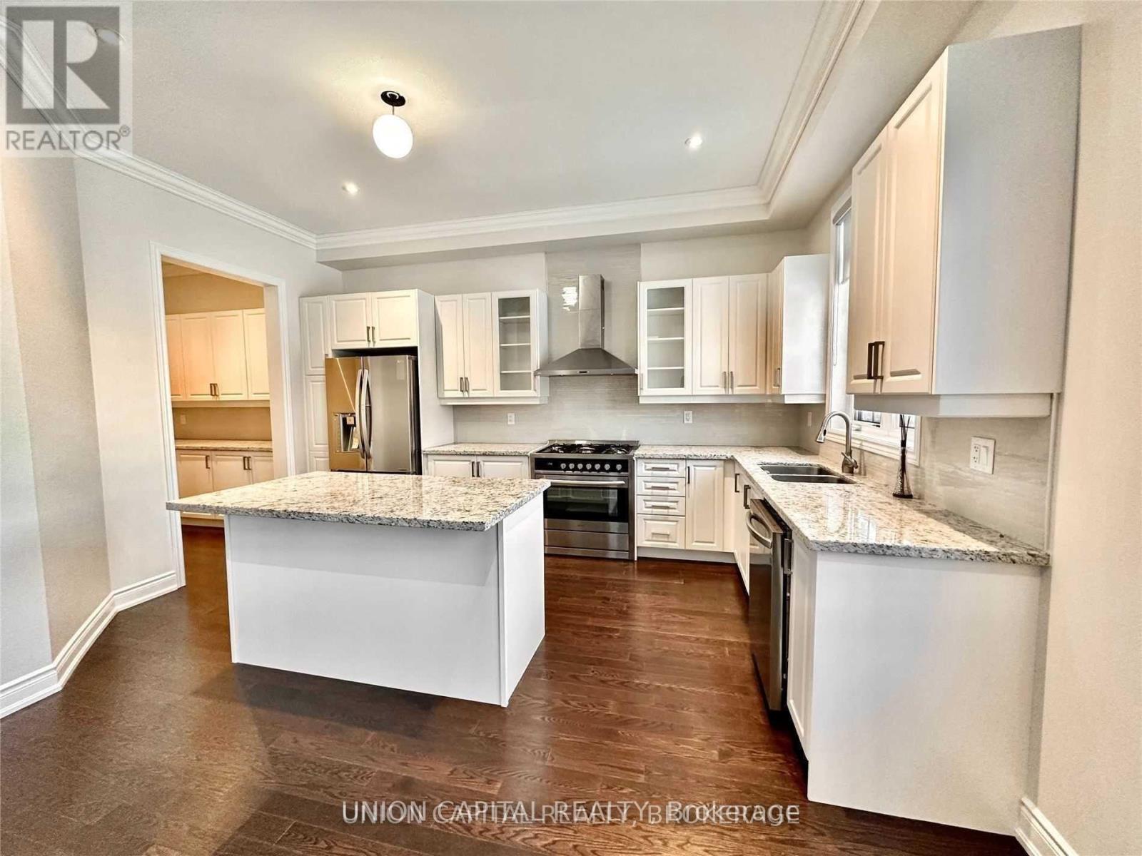 119 Lawford Road, Vaughan, Ontario  L4L 1A6 - Photo 8 - N12790058