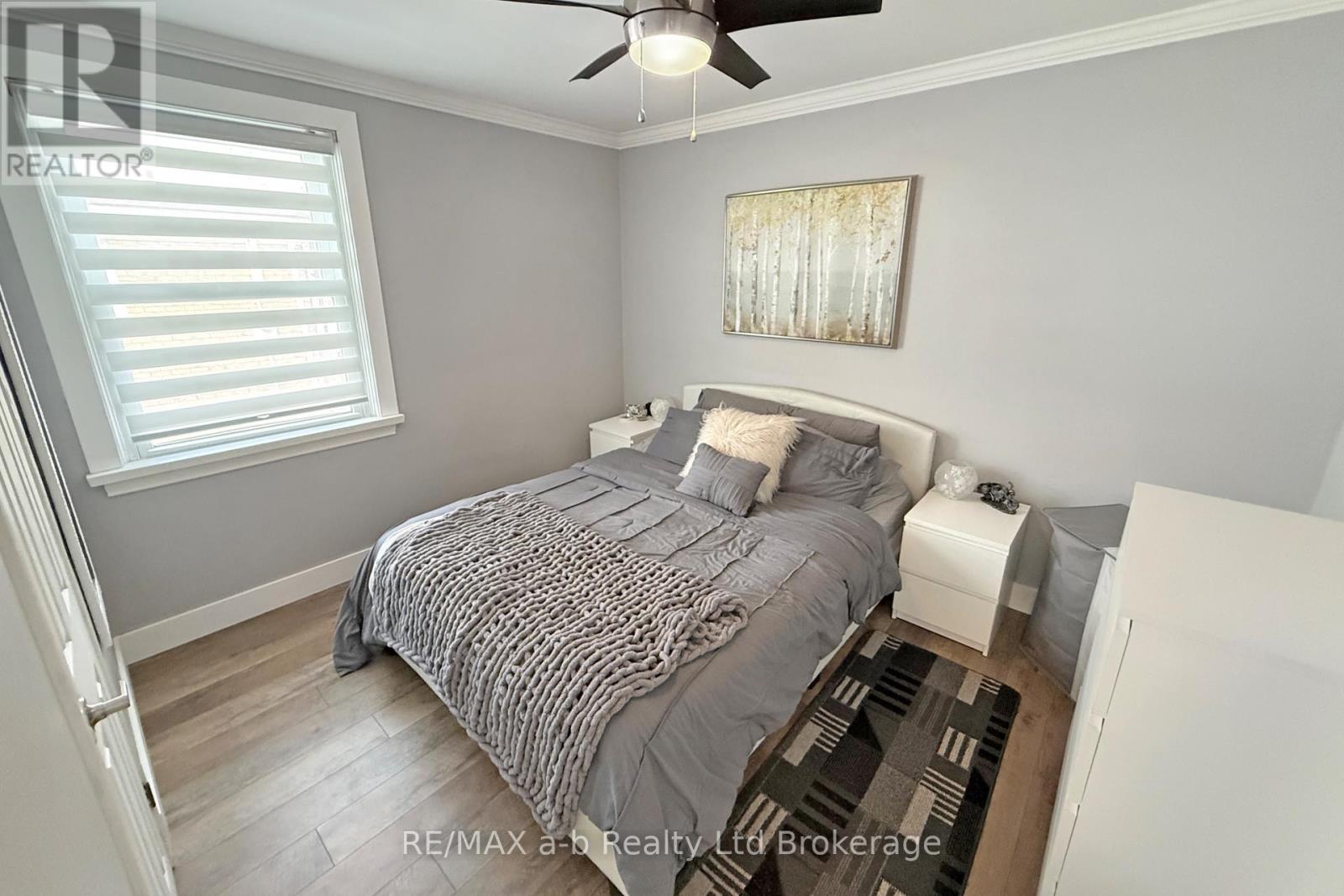 813 Wilton Crescent, Woodstock, Ontario  N4S 7H4 - Photo 22 - X12790606