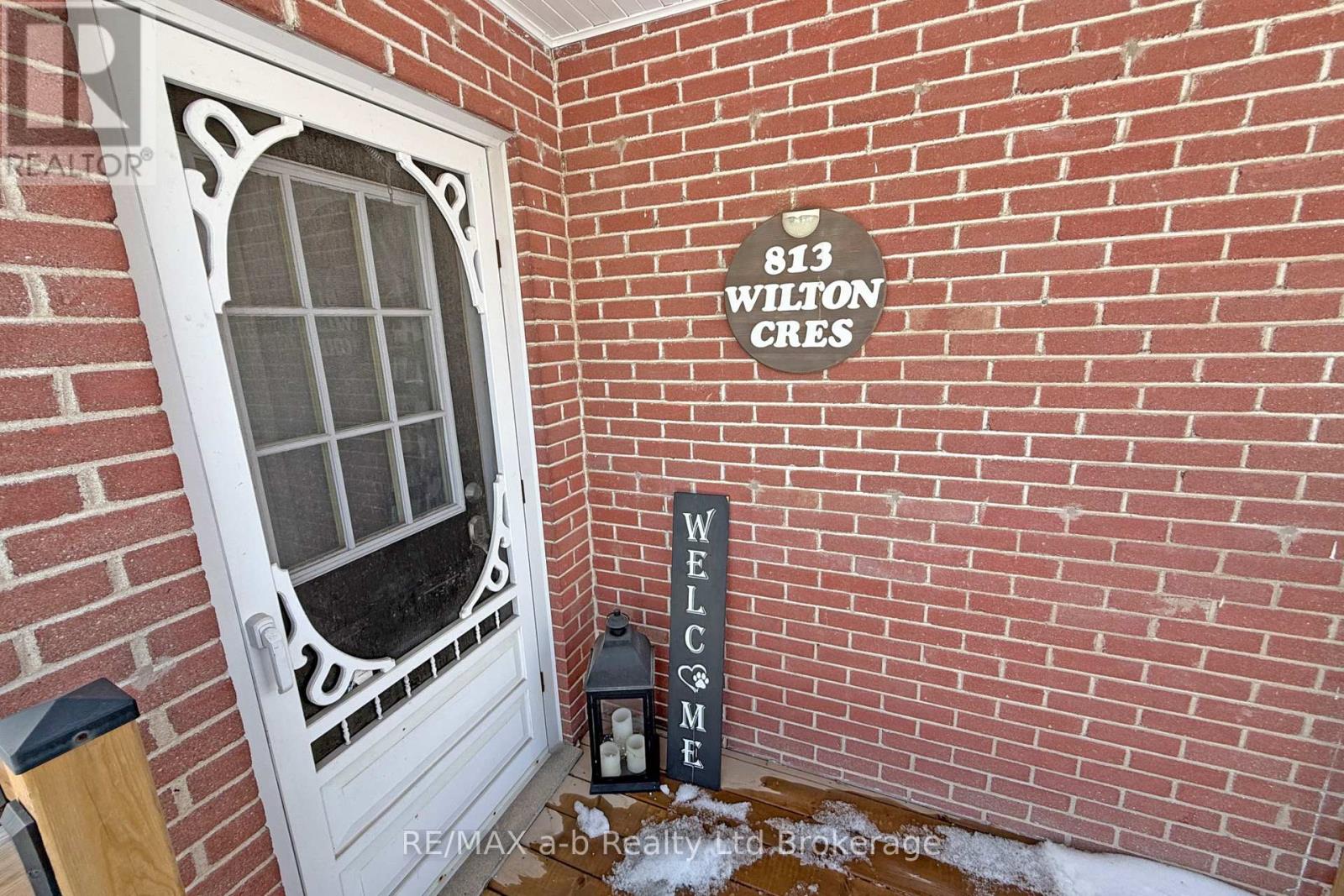 813 Wilton Crescent, Woodstock, Ontario  N4S 7H4 - Photo 7 - X12790606