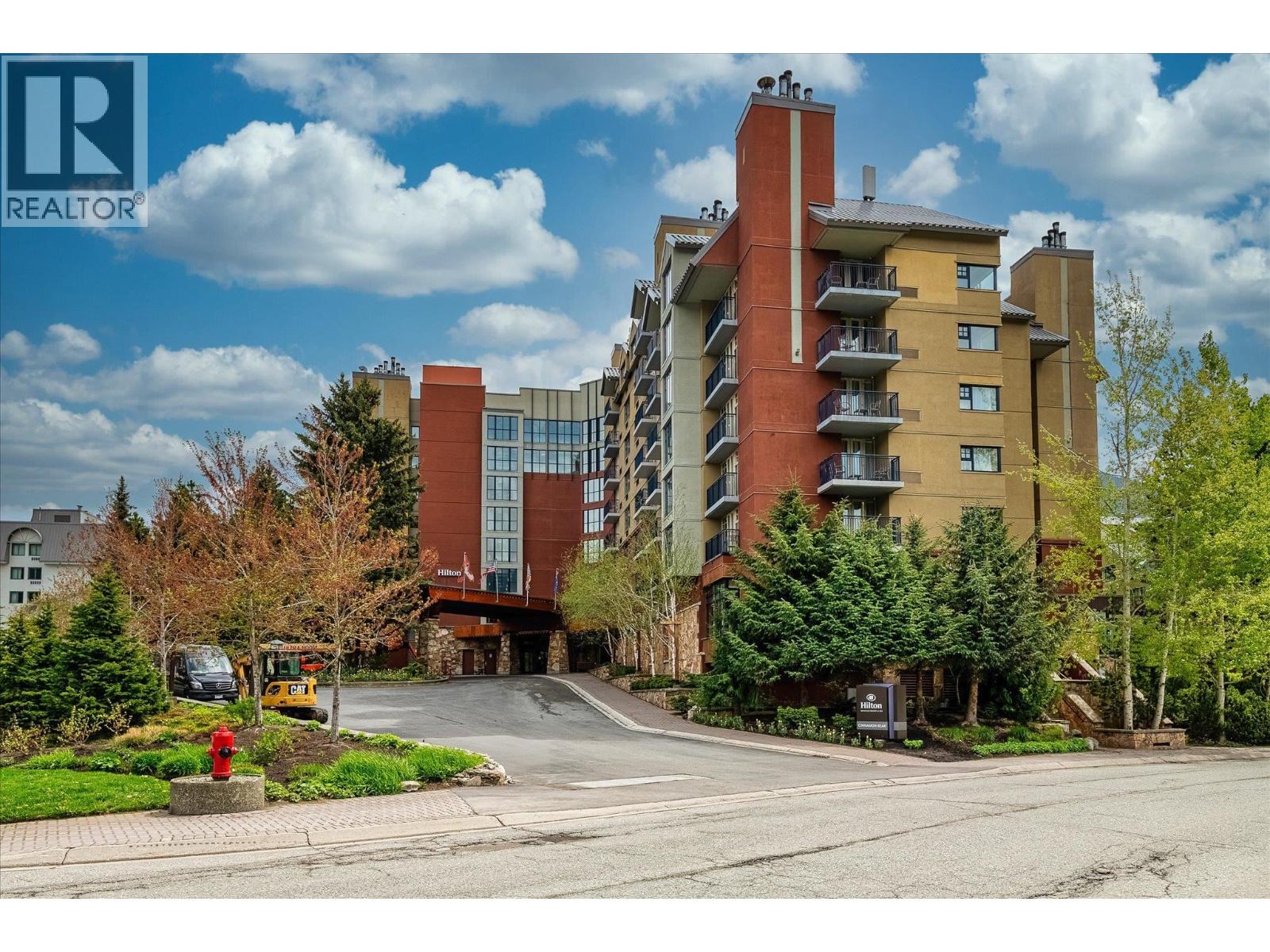 709/711 4050 WHISTLER WAY, Whistler, British Columbia