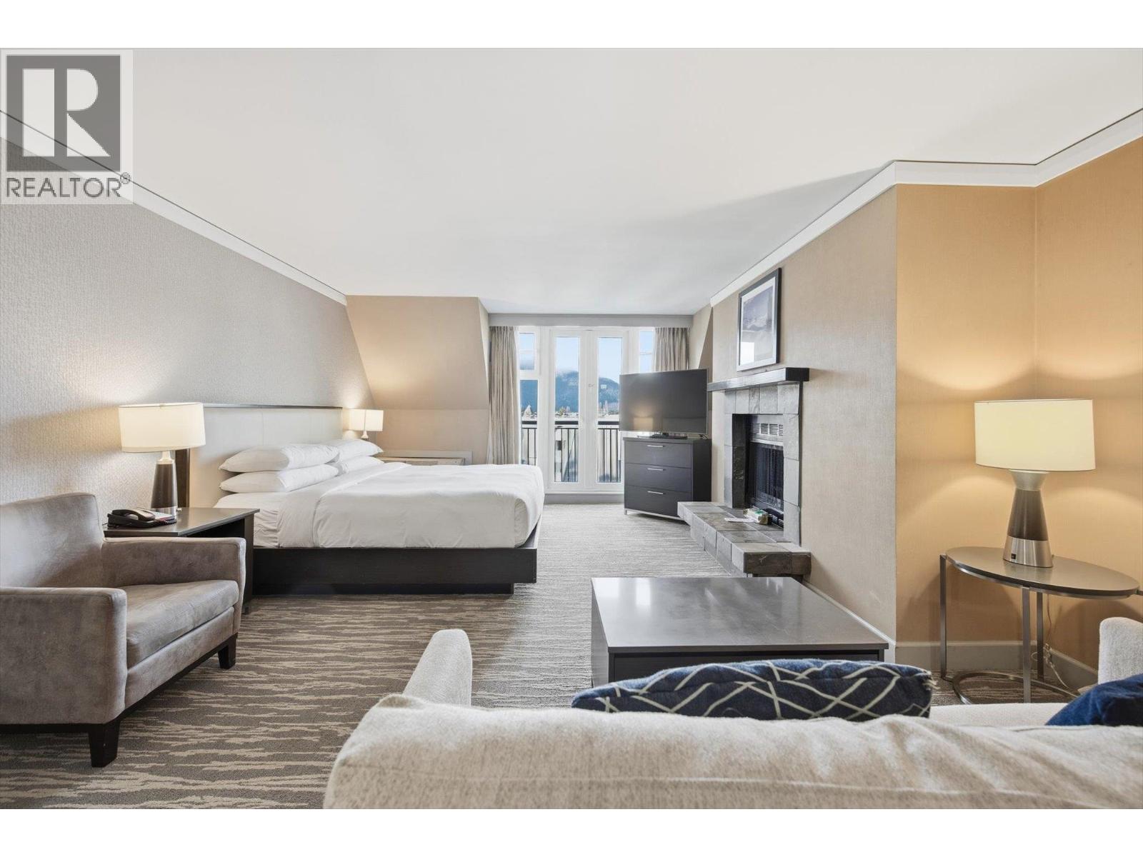 709/711 4050 Whistler Way, Whistler, British Columbia  V8E 1H9 - Photo 15 - R3090065