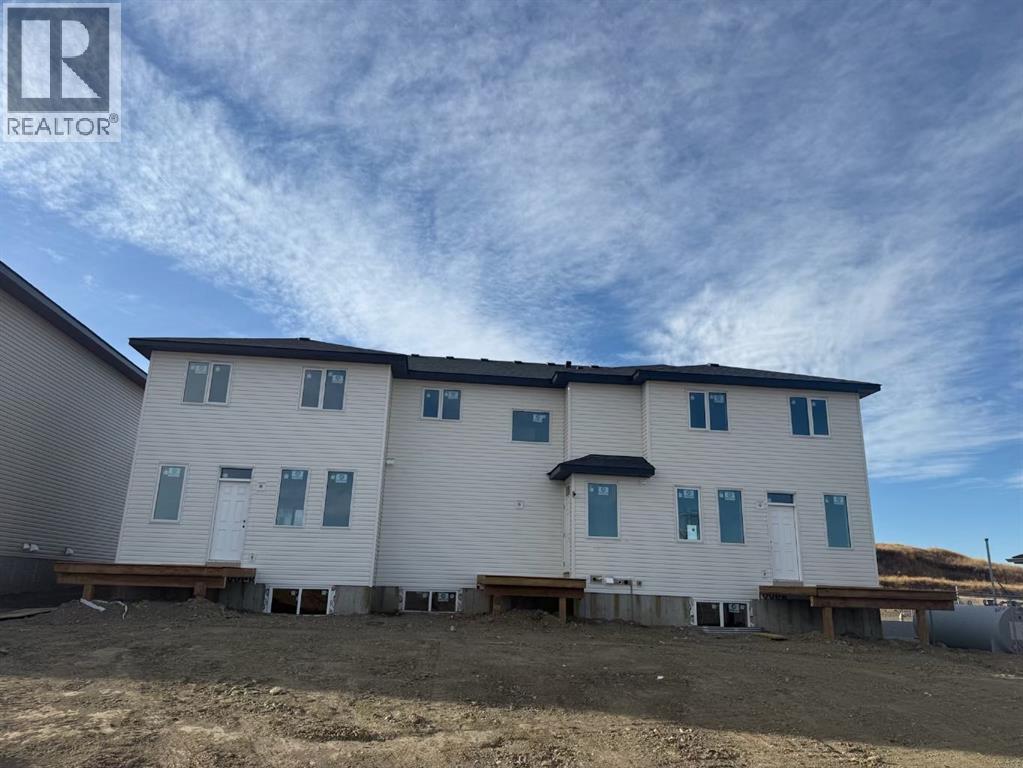 1997 Mccaskill Drive, Crossfield, Alberta  T0M 0C1 - Photo 3 - A2255751