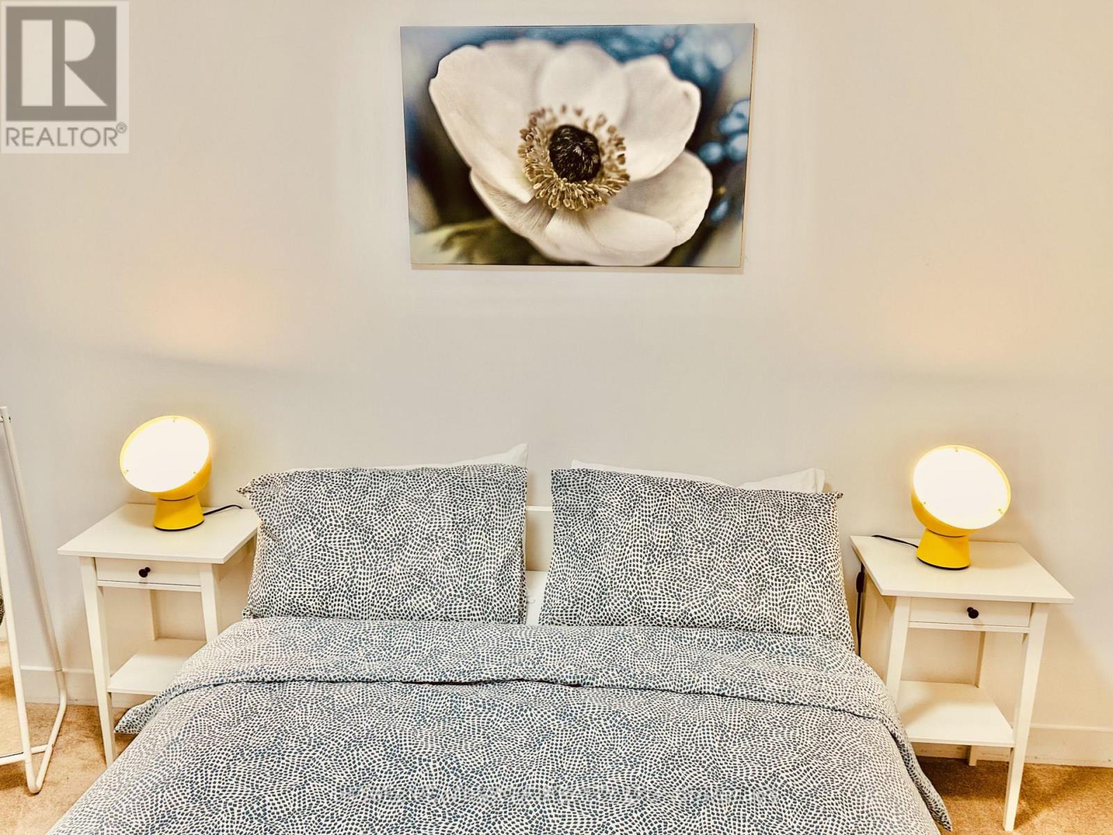 1905 - 120 Homewood Avenue, Toronto, Ontario  M4Y 2J3 - Photo 9 - C12790584