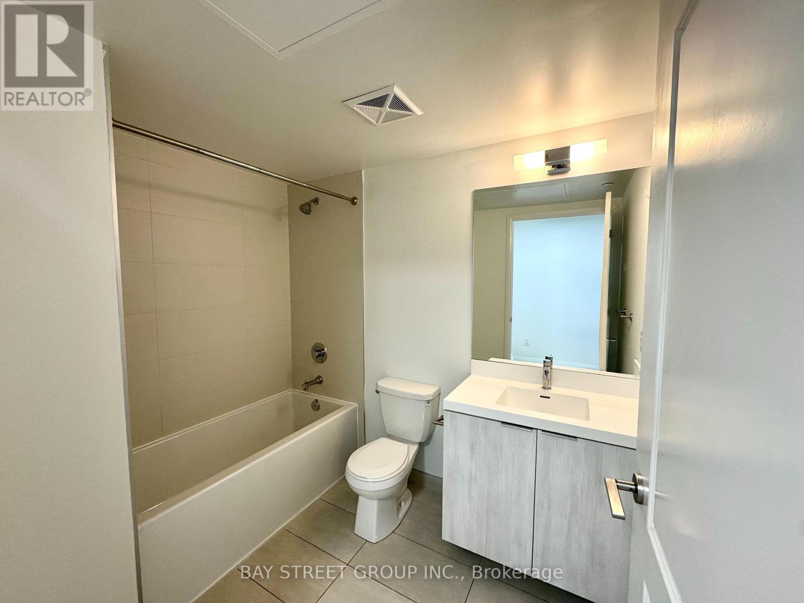 2508 - 8 Widmer Street, Toronto, Ontario  M5V 0W6 - Photo 11 - C12790604